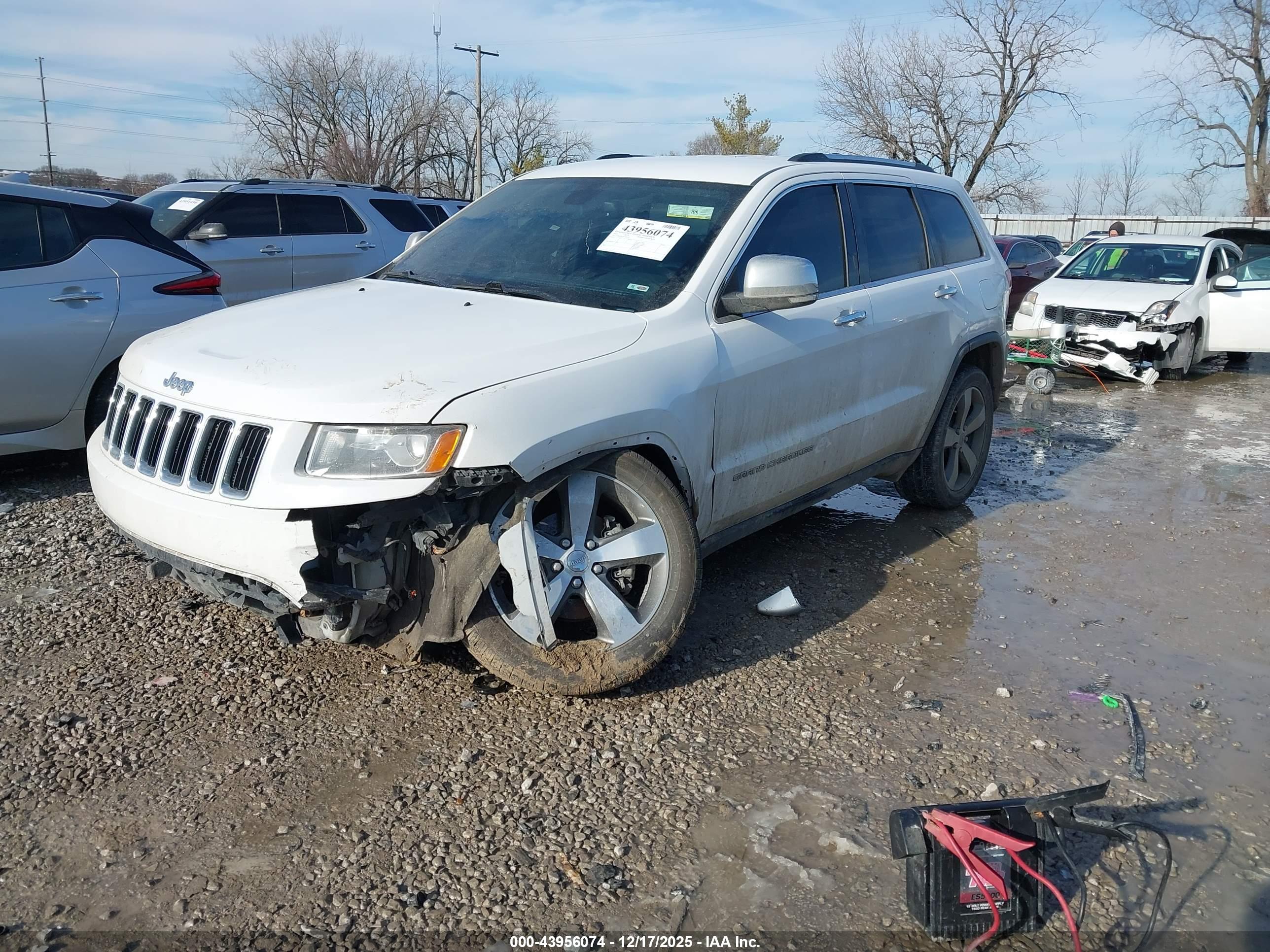 JEEP GRAND image 2