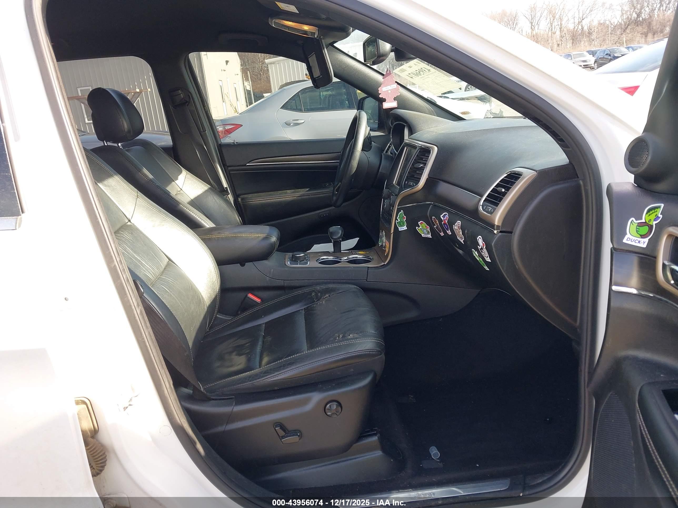JEEP GRAND image 5