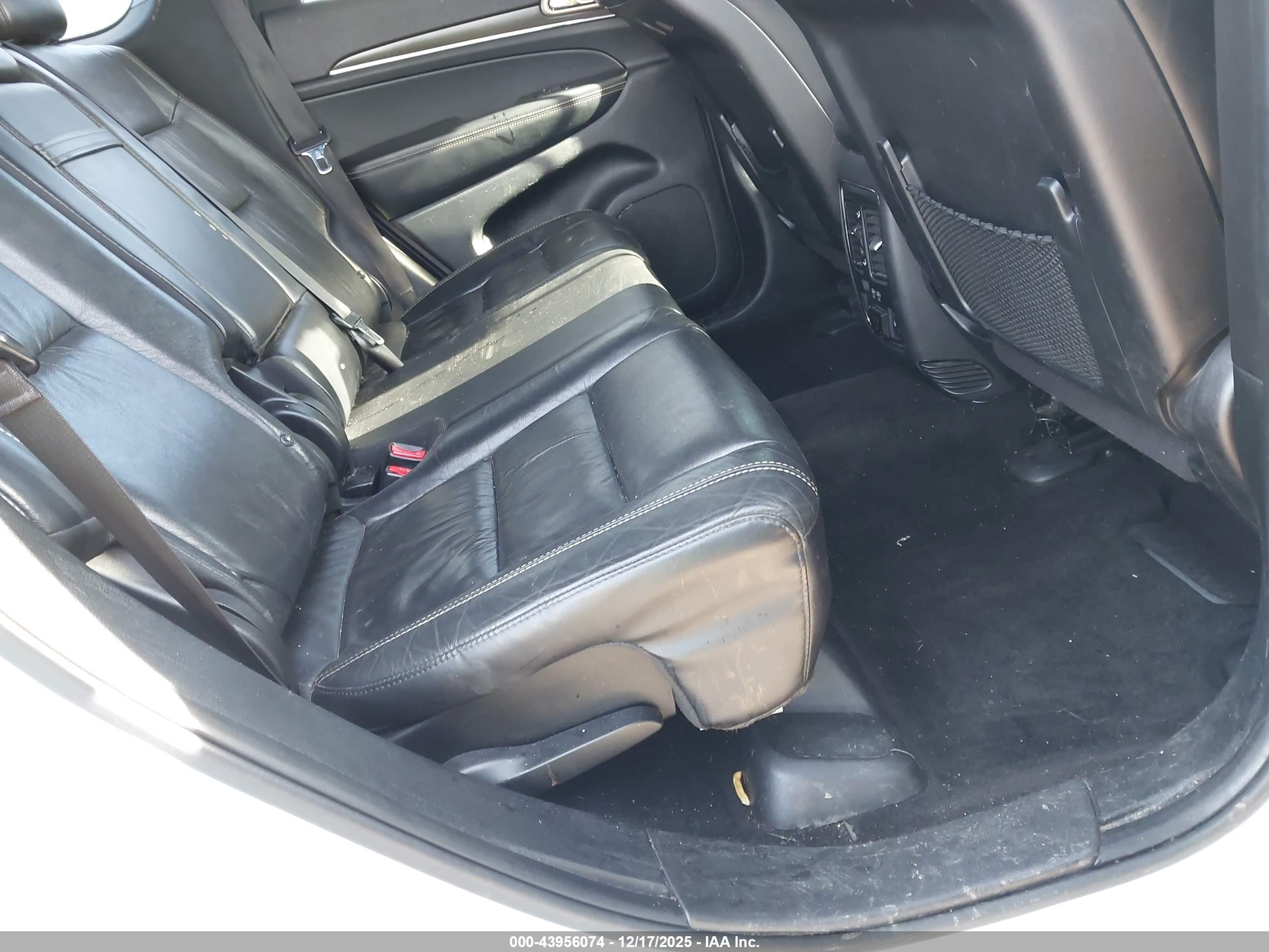 JEEP GRAND image 8