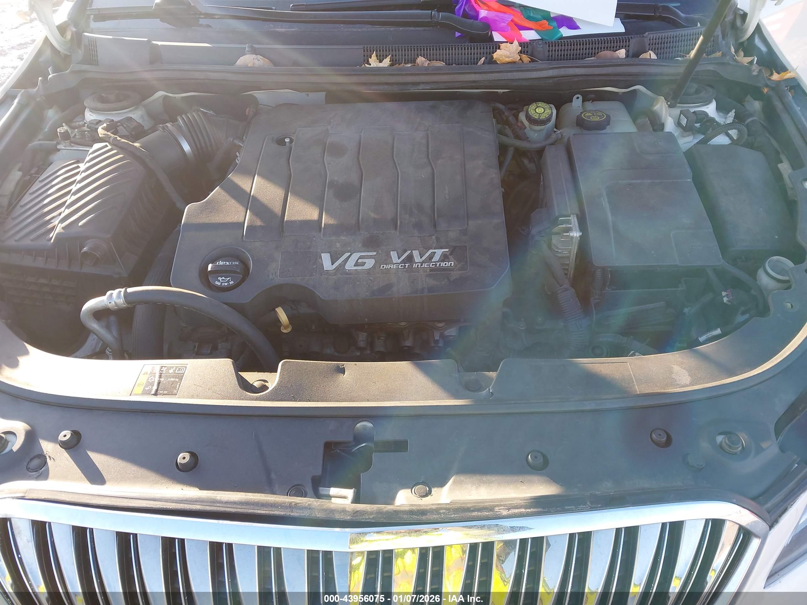 BUICK LACROSSE image 10