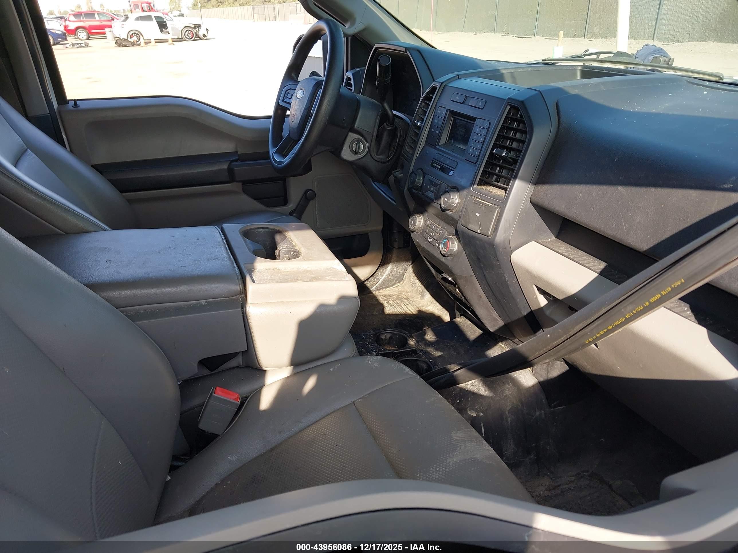FORD F-150 image 5