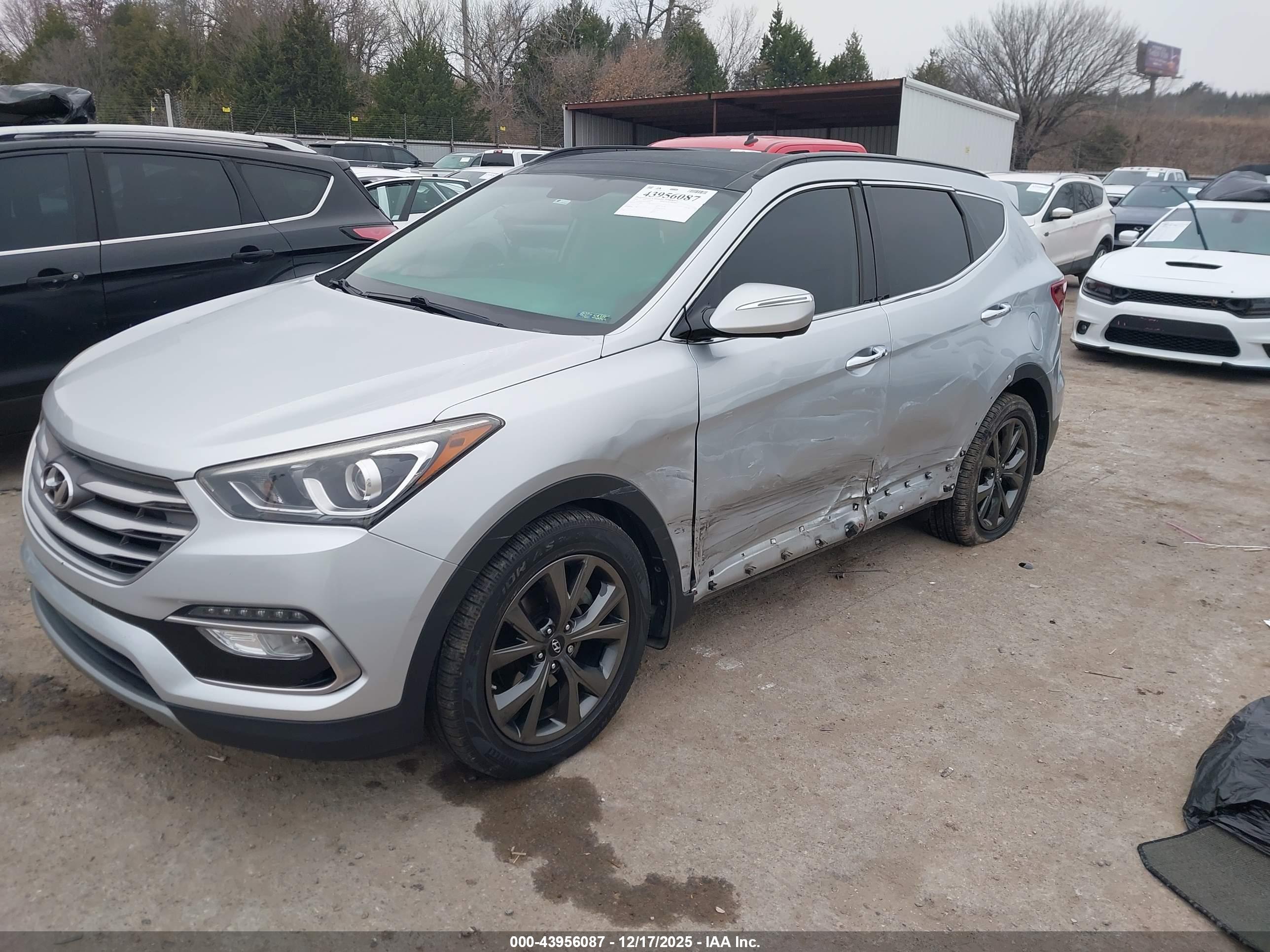 HYUNDAI SANTA image 2