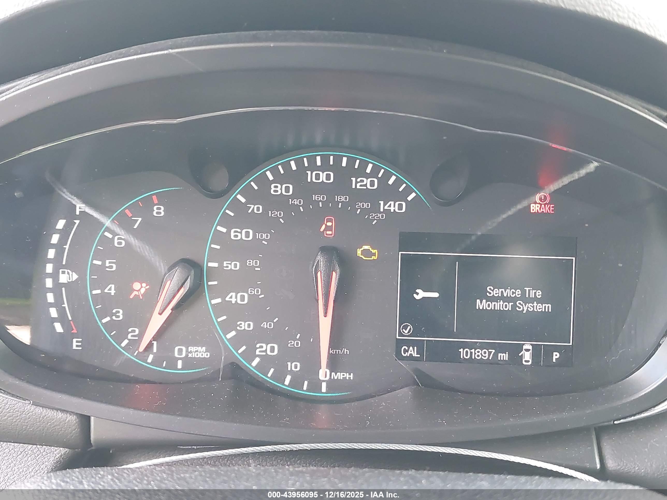 CHEVROLET TRAX image 7