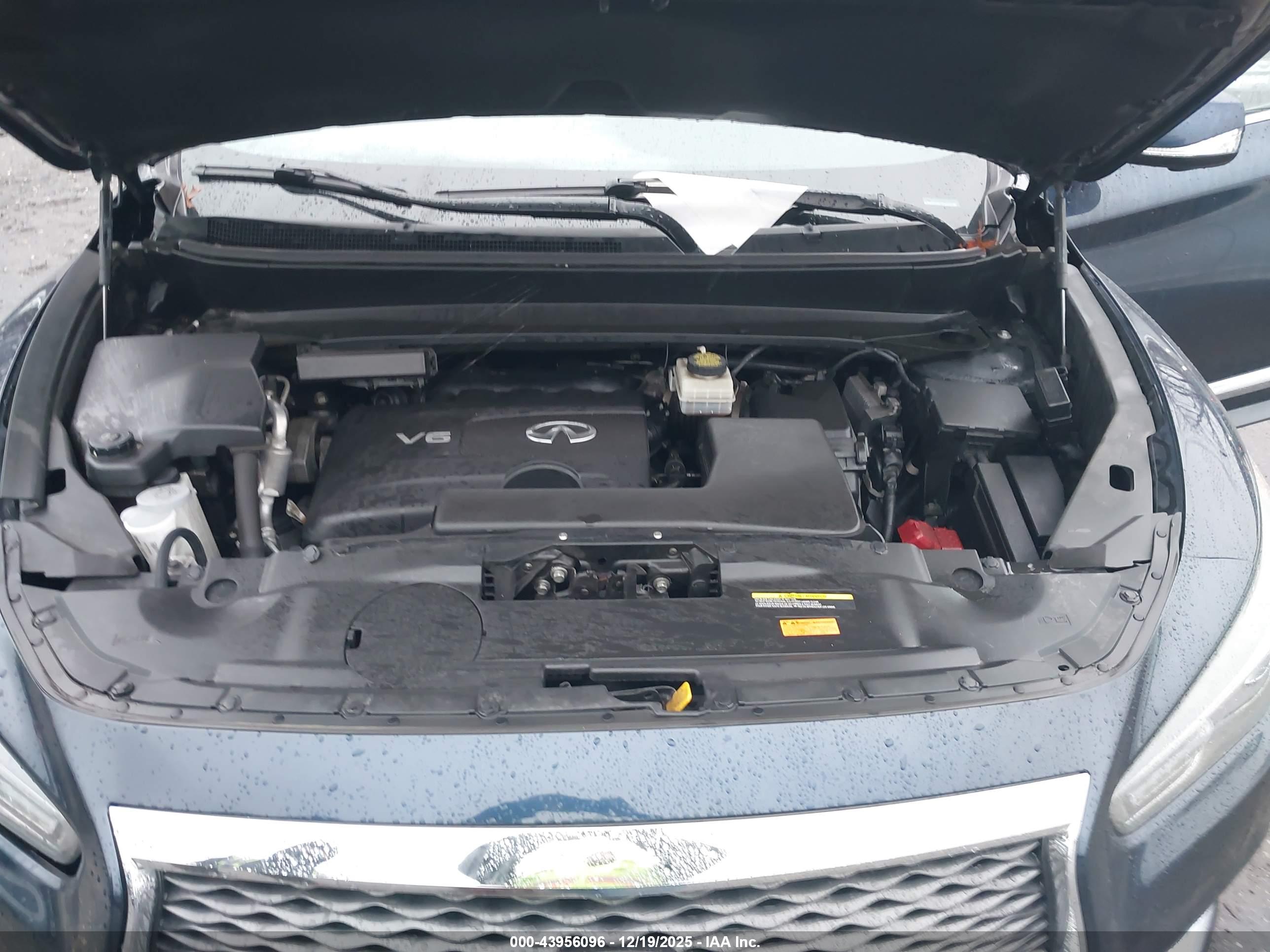 INFINITI QX60 image 10