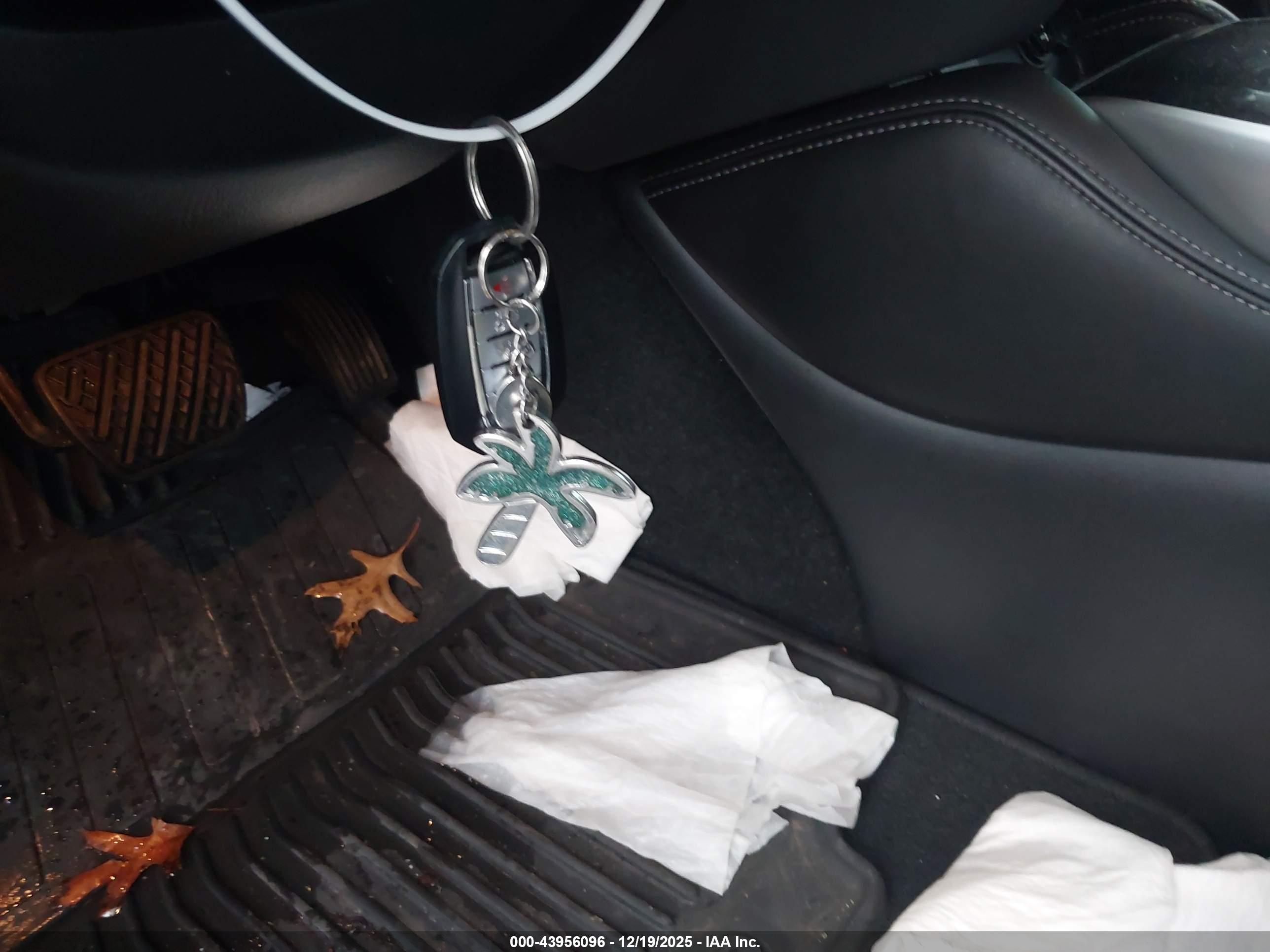 INFINITI QX60 image 11