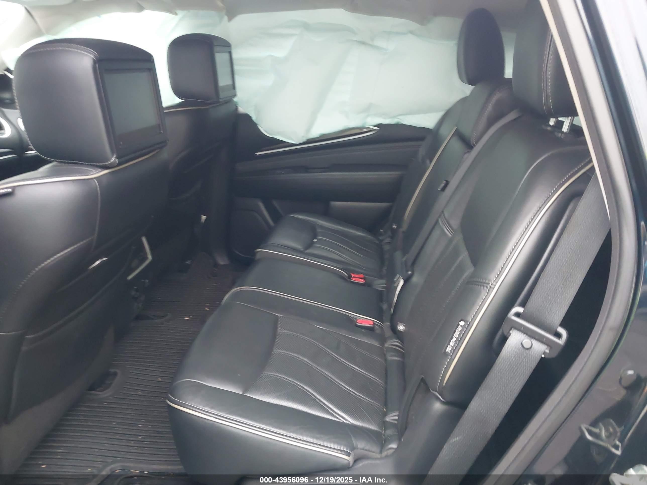 INFINITI QX60 image 8