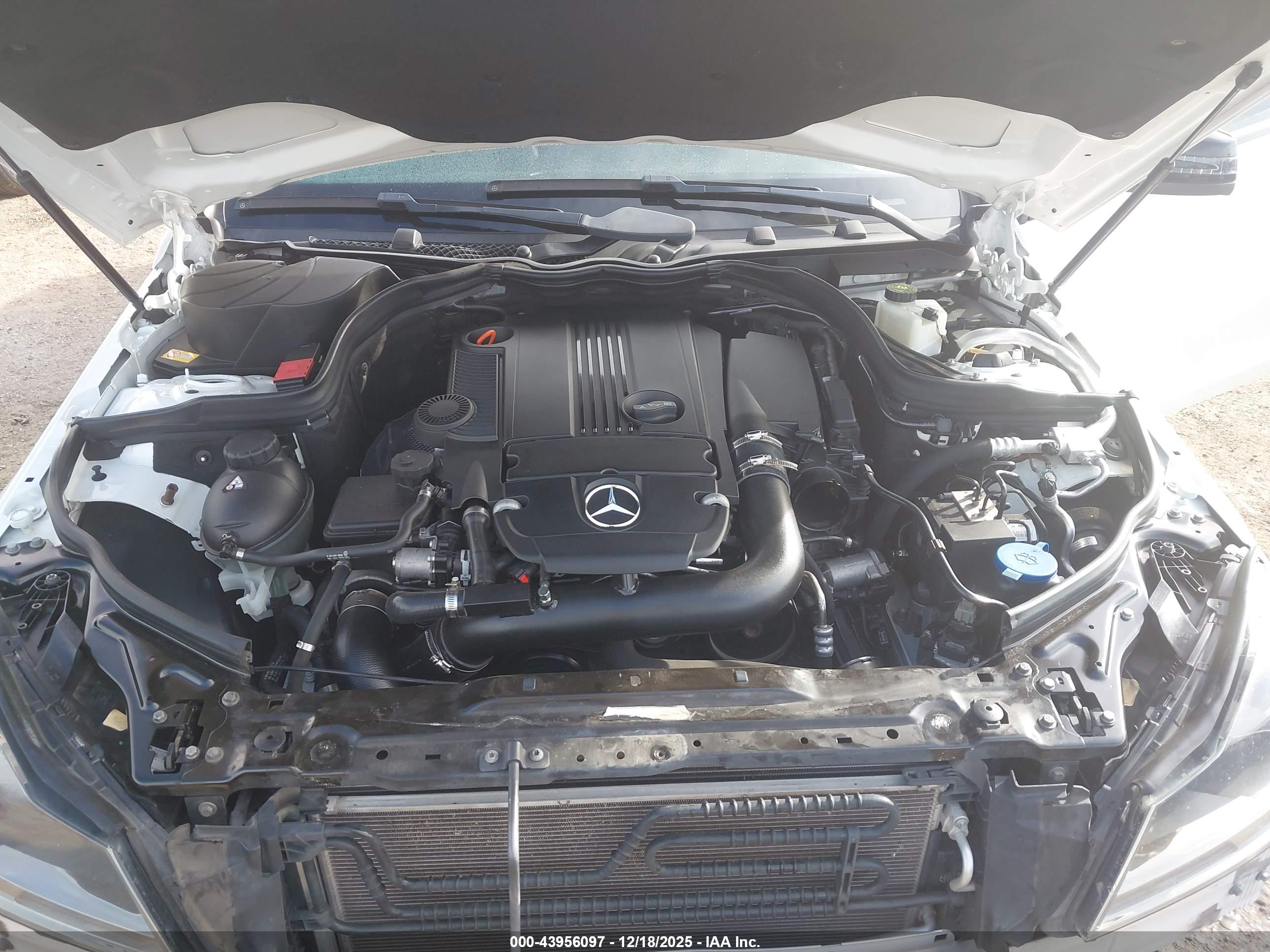 MERCEDES-BENZ C image 10