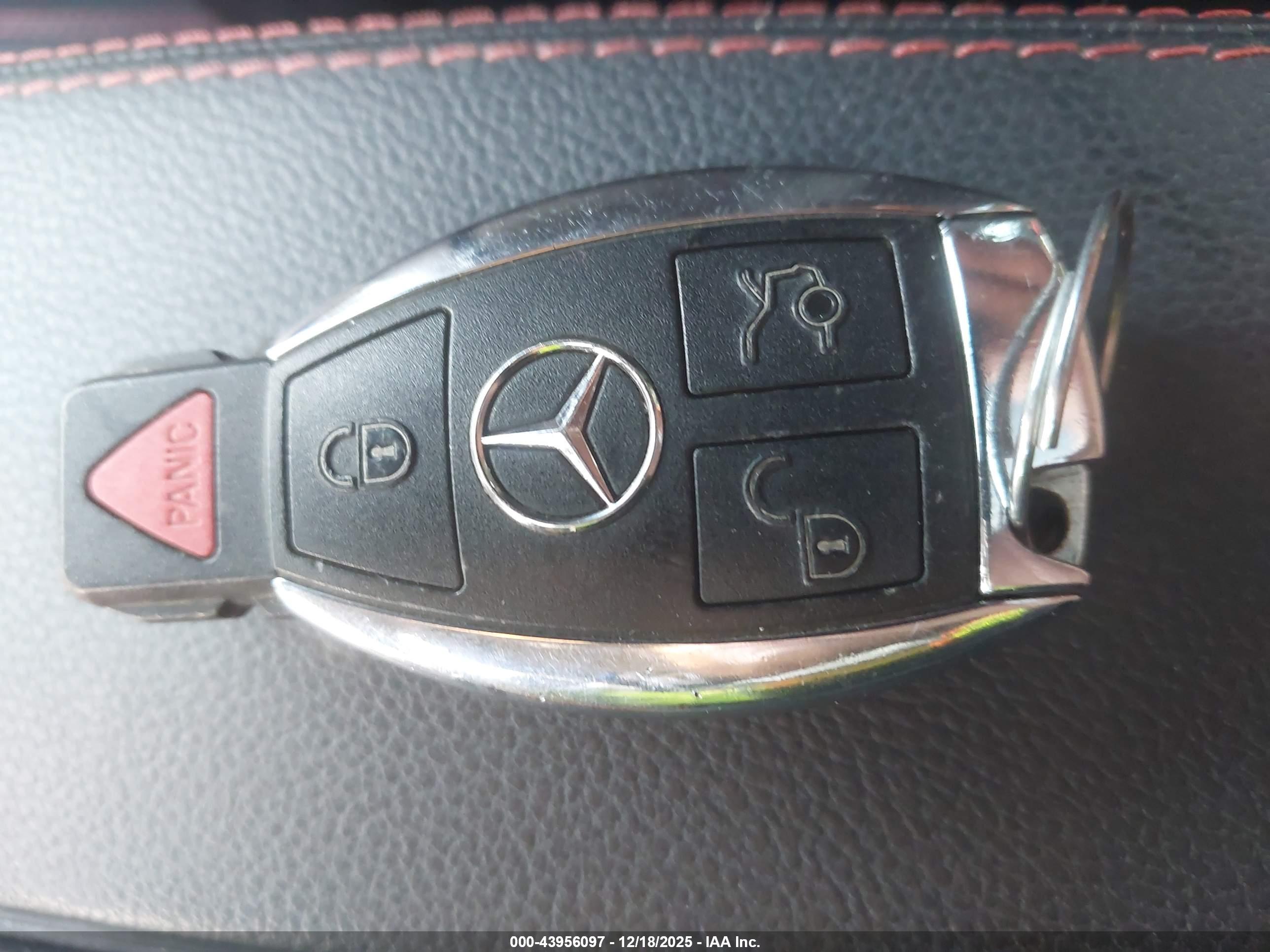 MERCEDES-BENZ C image 11