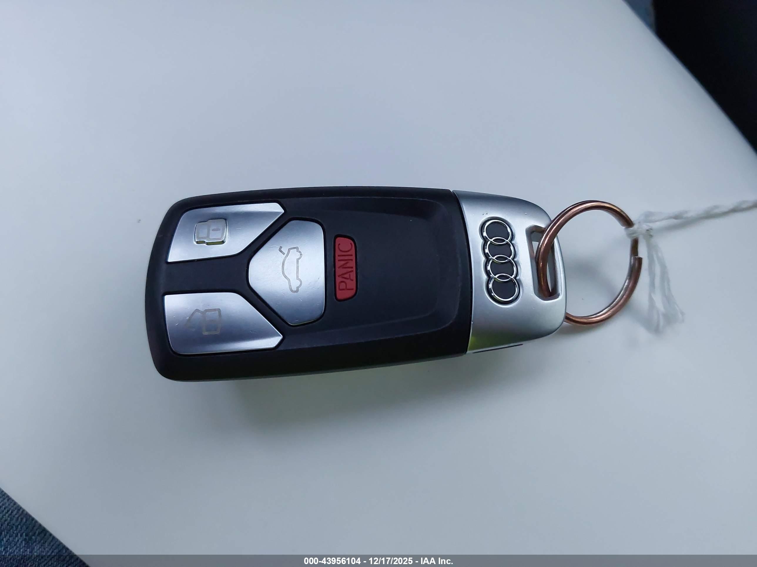 AUDI SQ5 image 11
