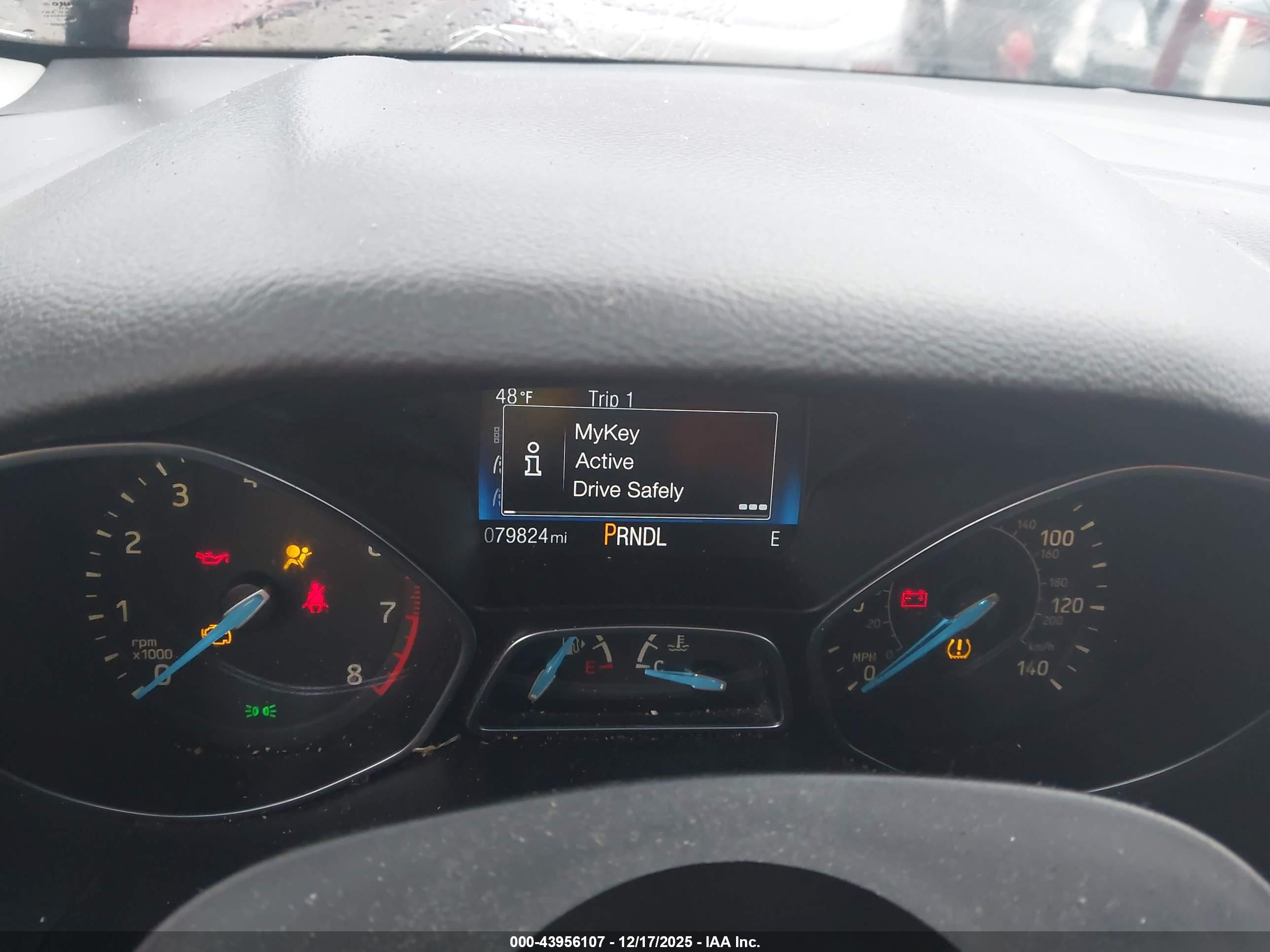 FORD FOCUS image 7