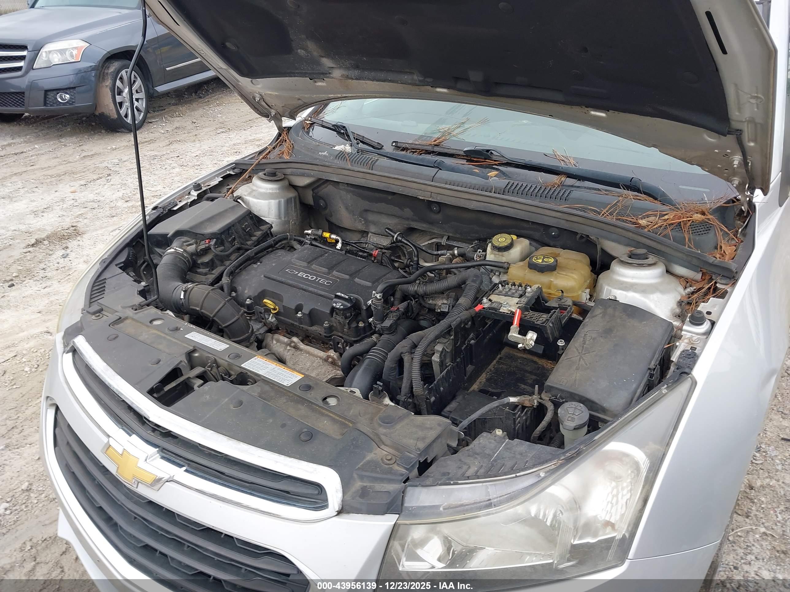 CHEVROLET CRUZE image 6