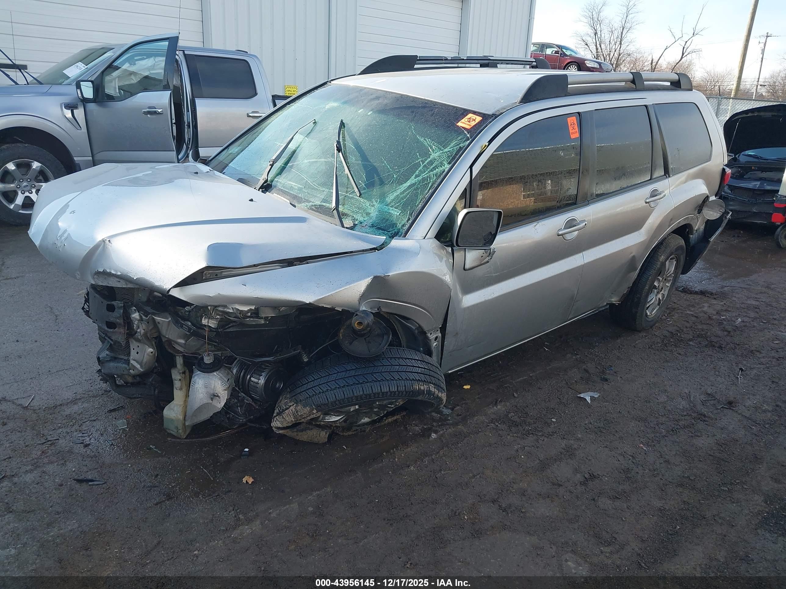 MITSUBISHI ENDEAVOR image 2