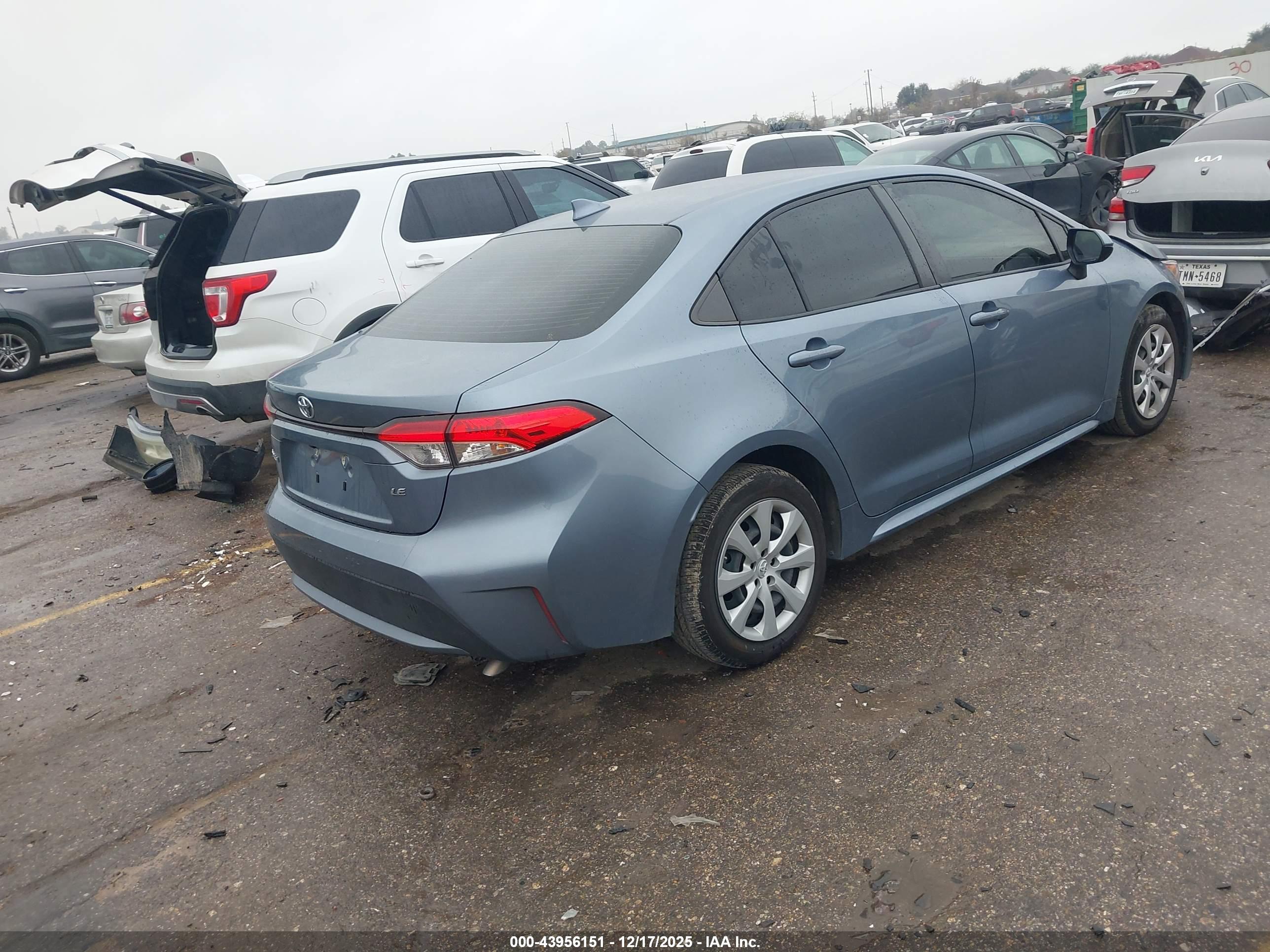 TOYOTA COROLLA image 4
