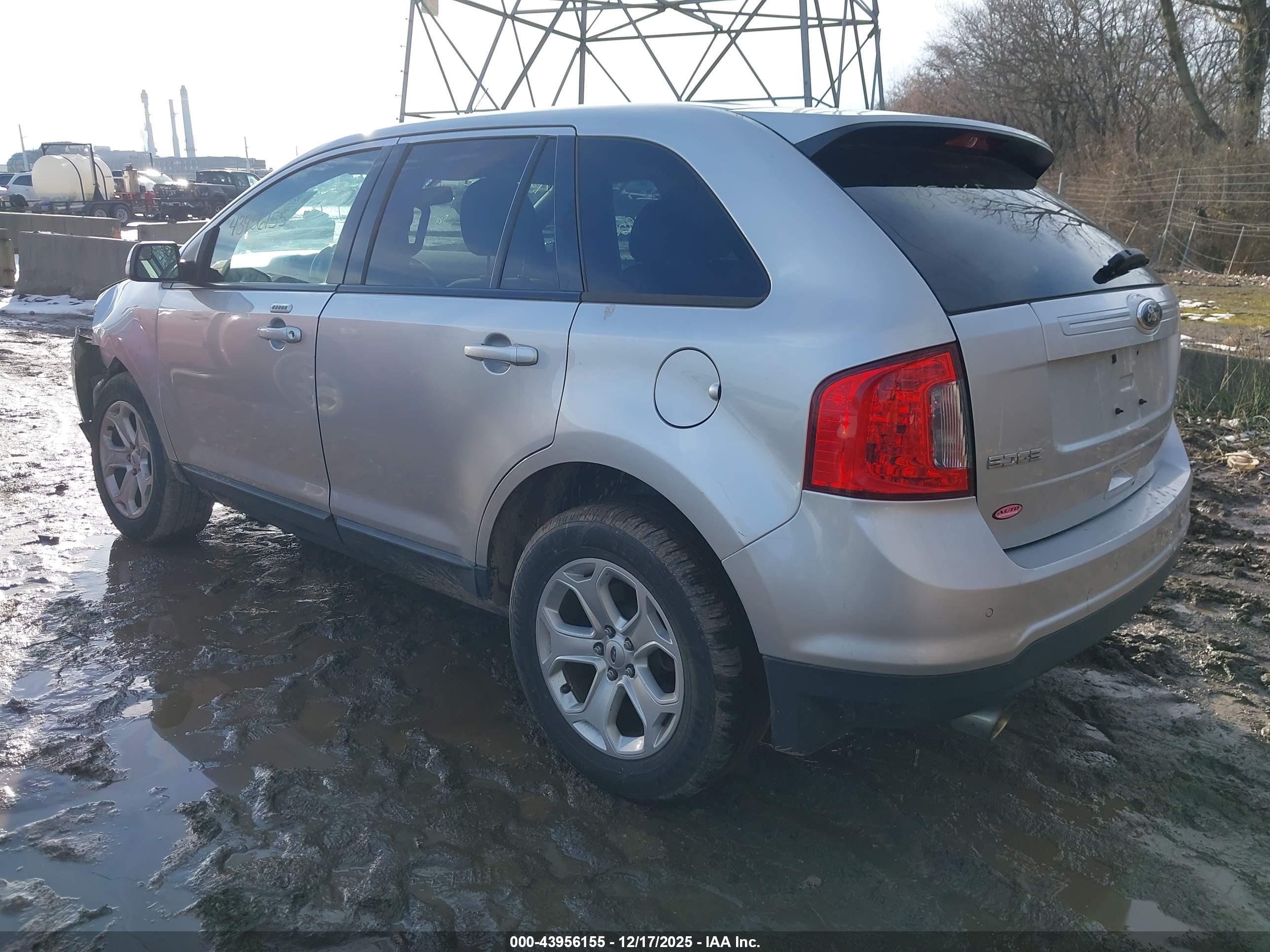 FORD EDGE image 3