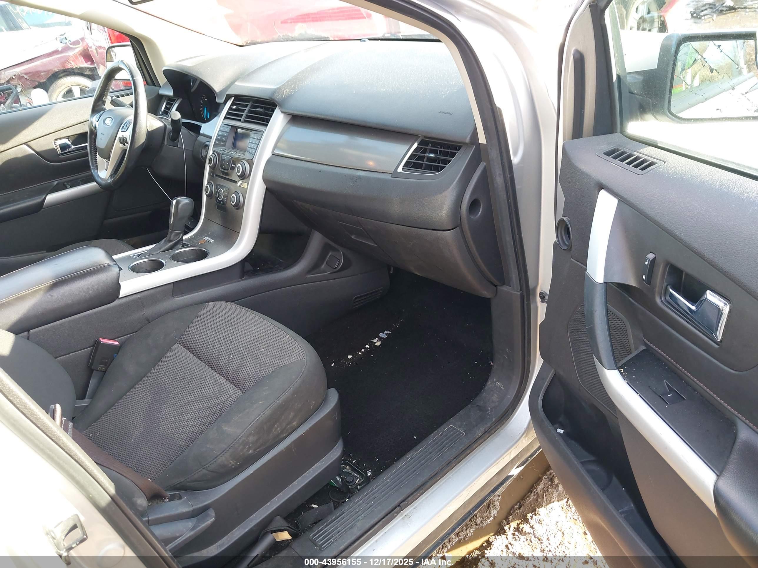FORD EDGE image 5