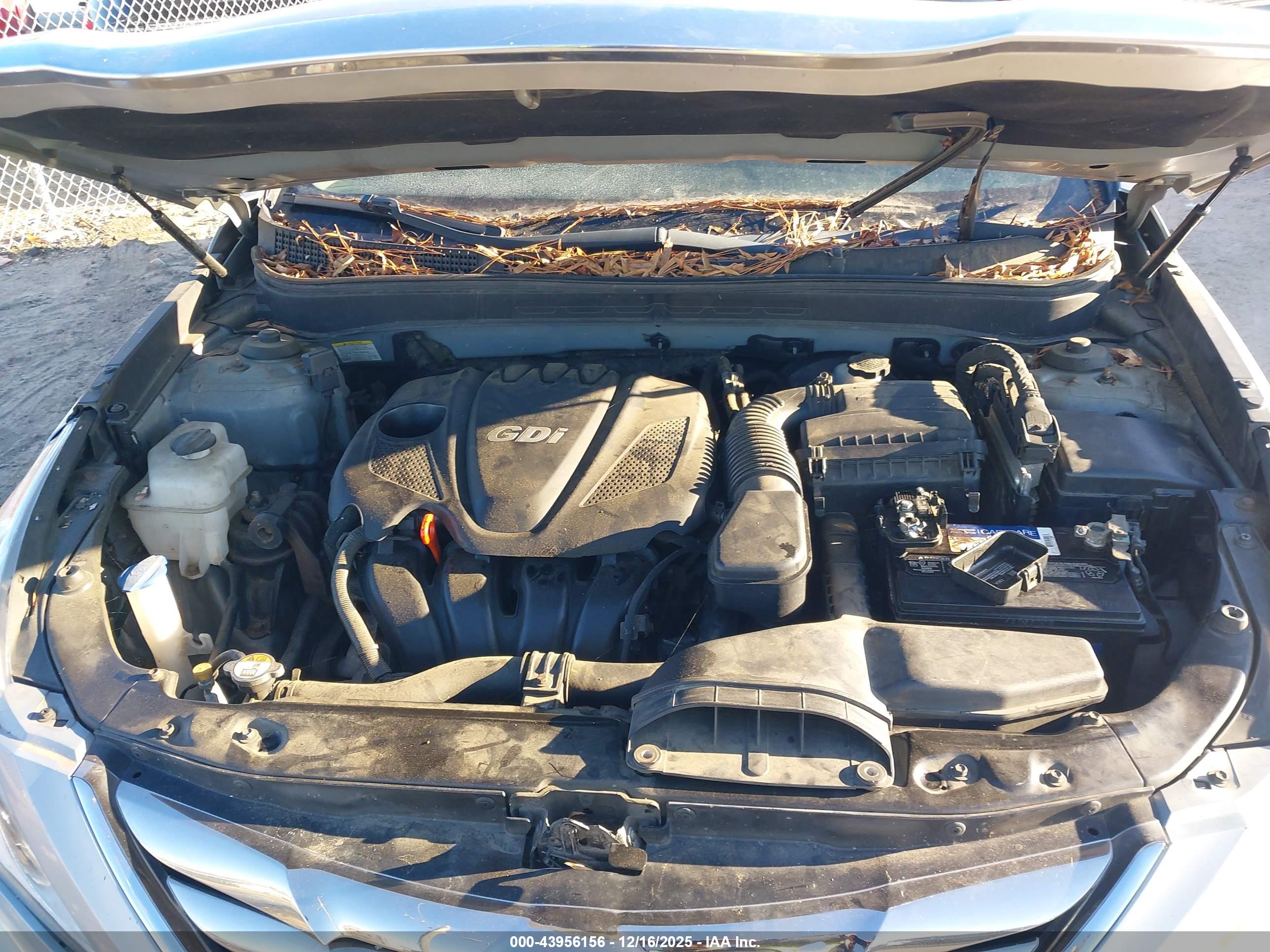 HYUNDAI SONATA image 10