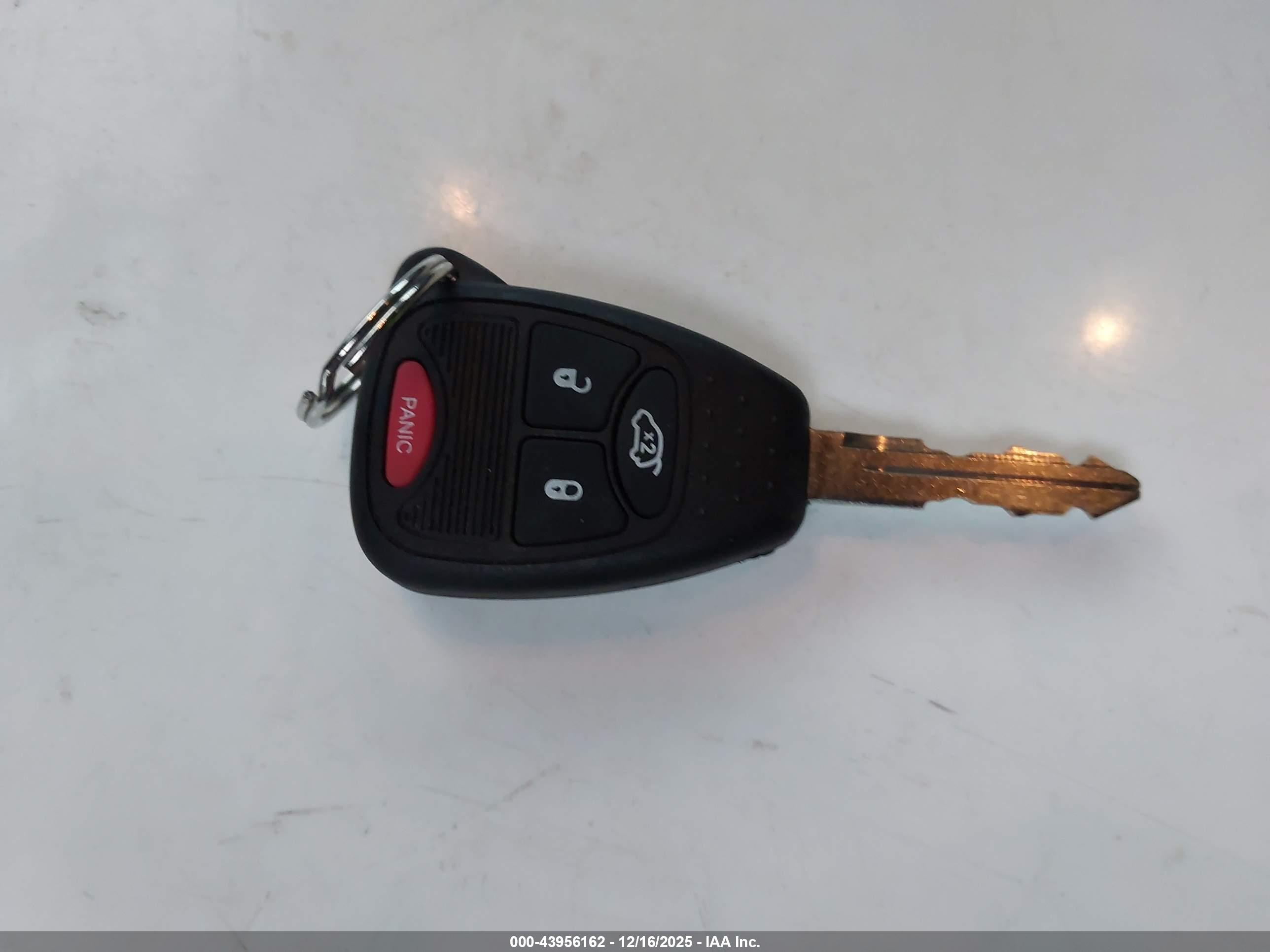 CHRYSLER SEBRING image 11