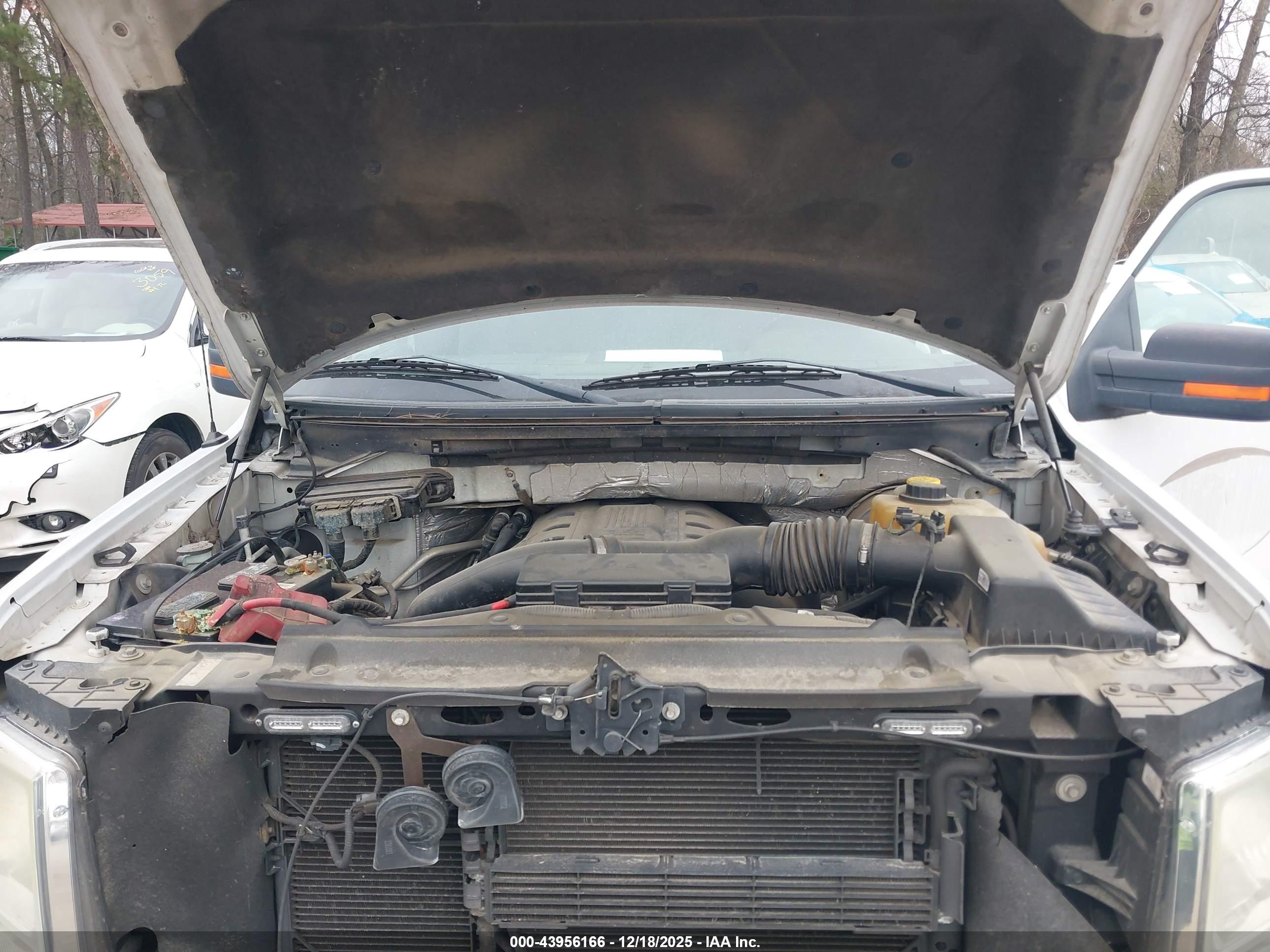FORD F-150 image 10