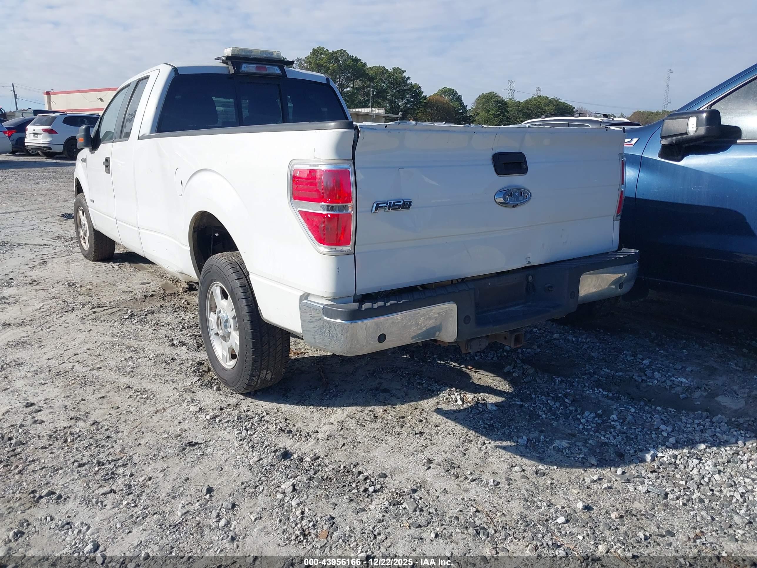 FORD F-150 image 3