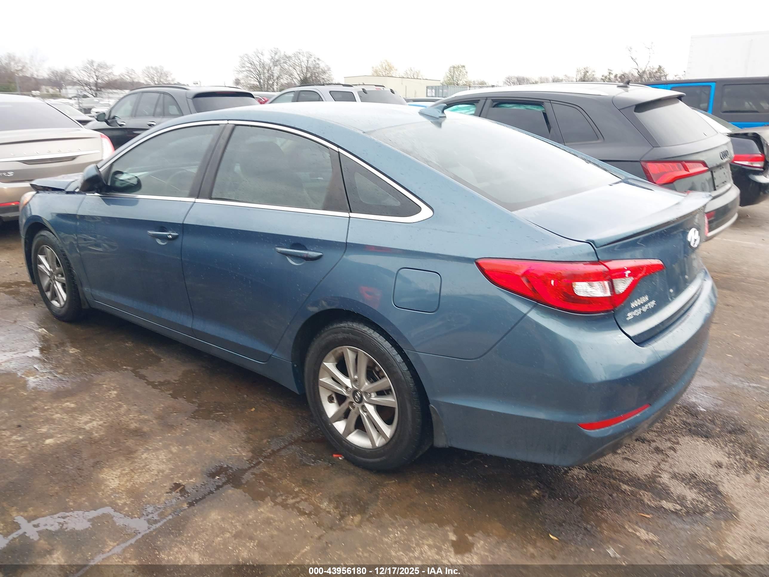 HYUNDAI SONATA image 3