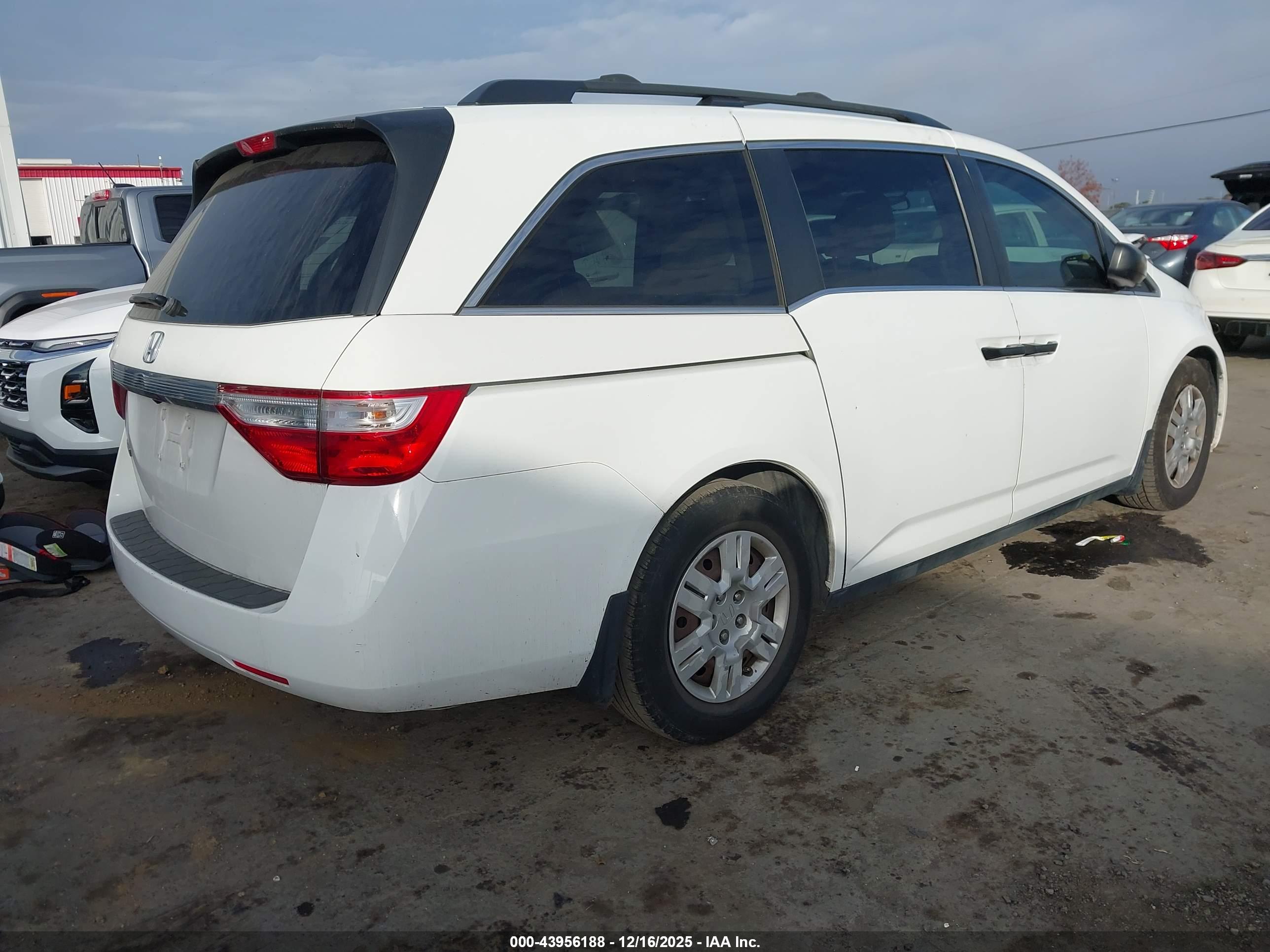 HONDA ODYSSEY image 4