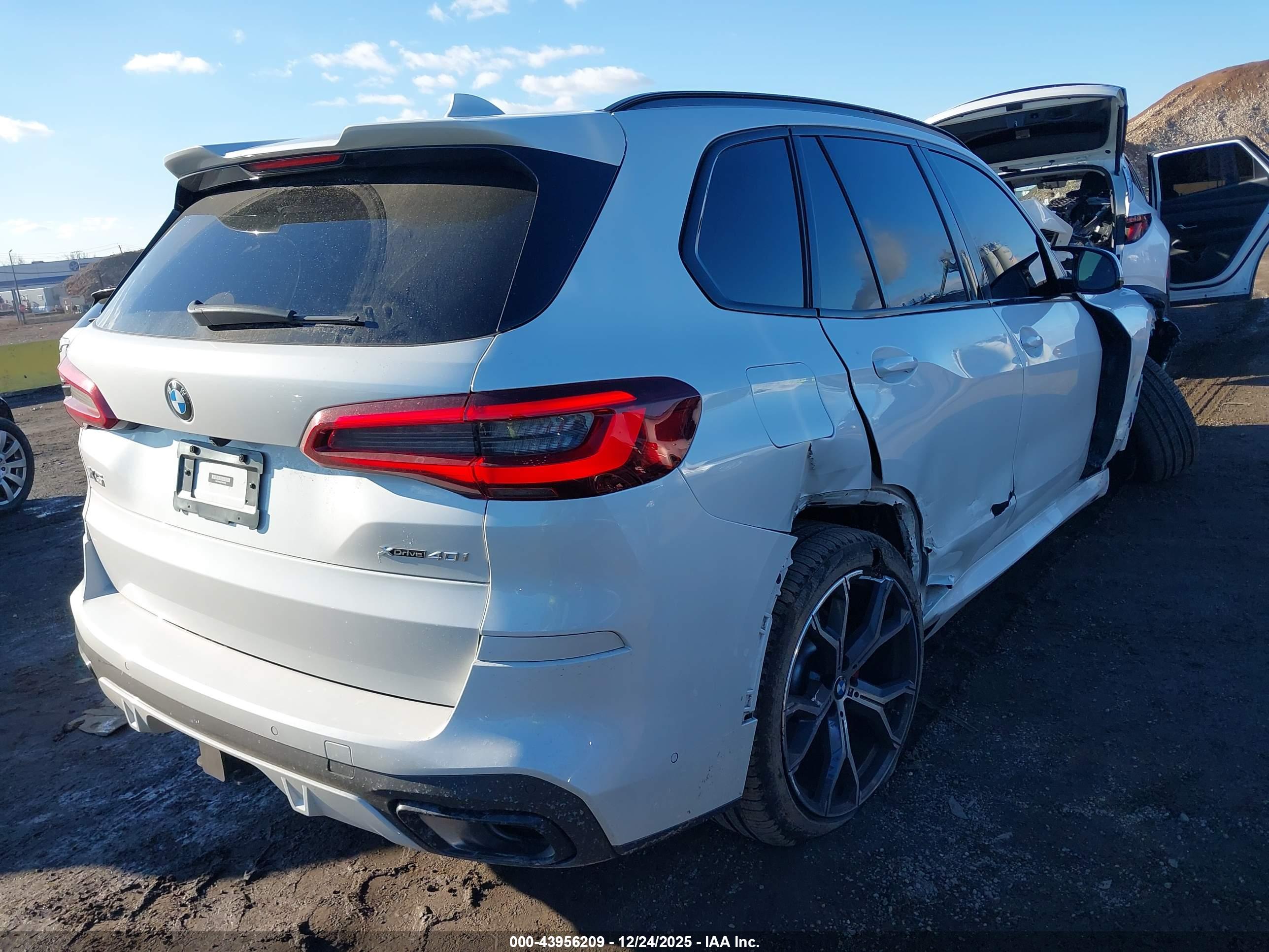 BMW X5 image 4