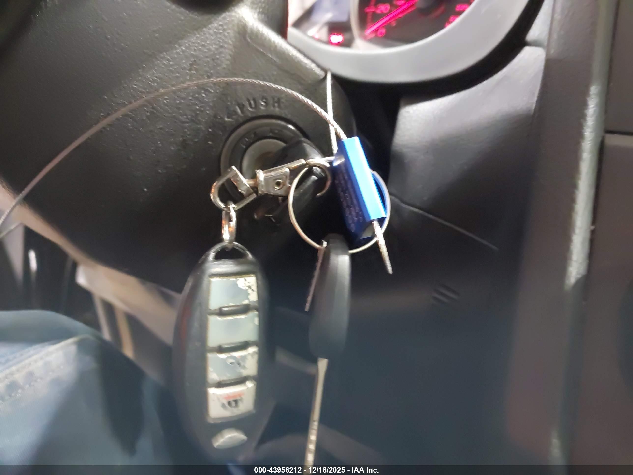 SUBARU FORESTER image 11