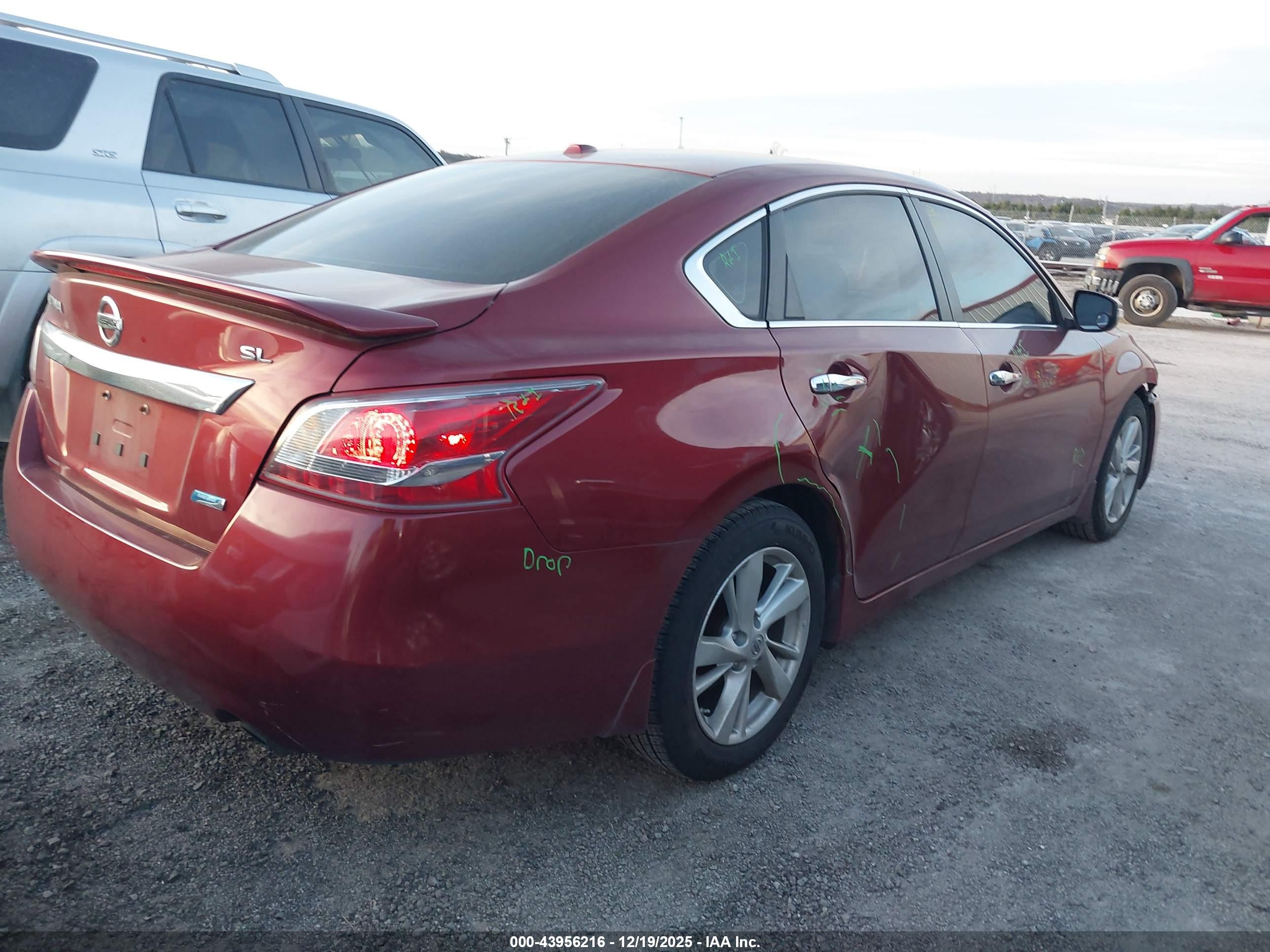 NISSAN ALTIMA image 4