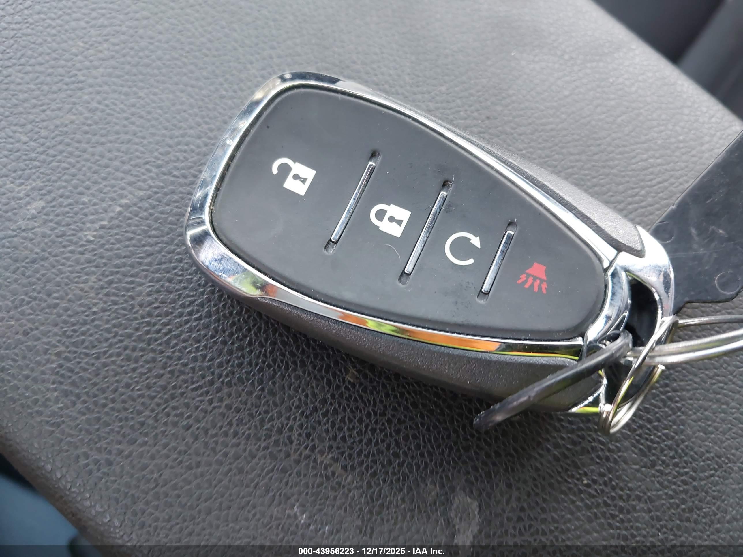 CHEVROLET TRAX image 11