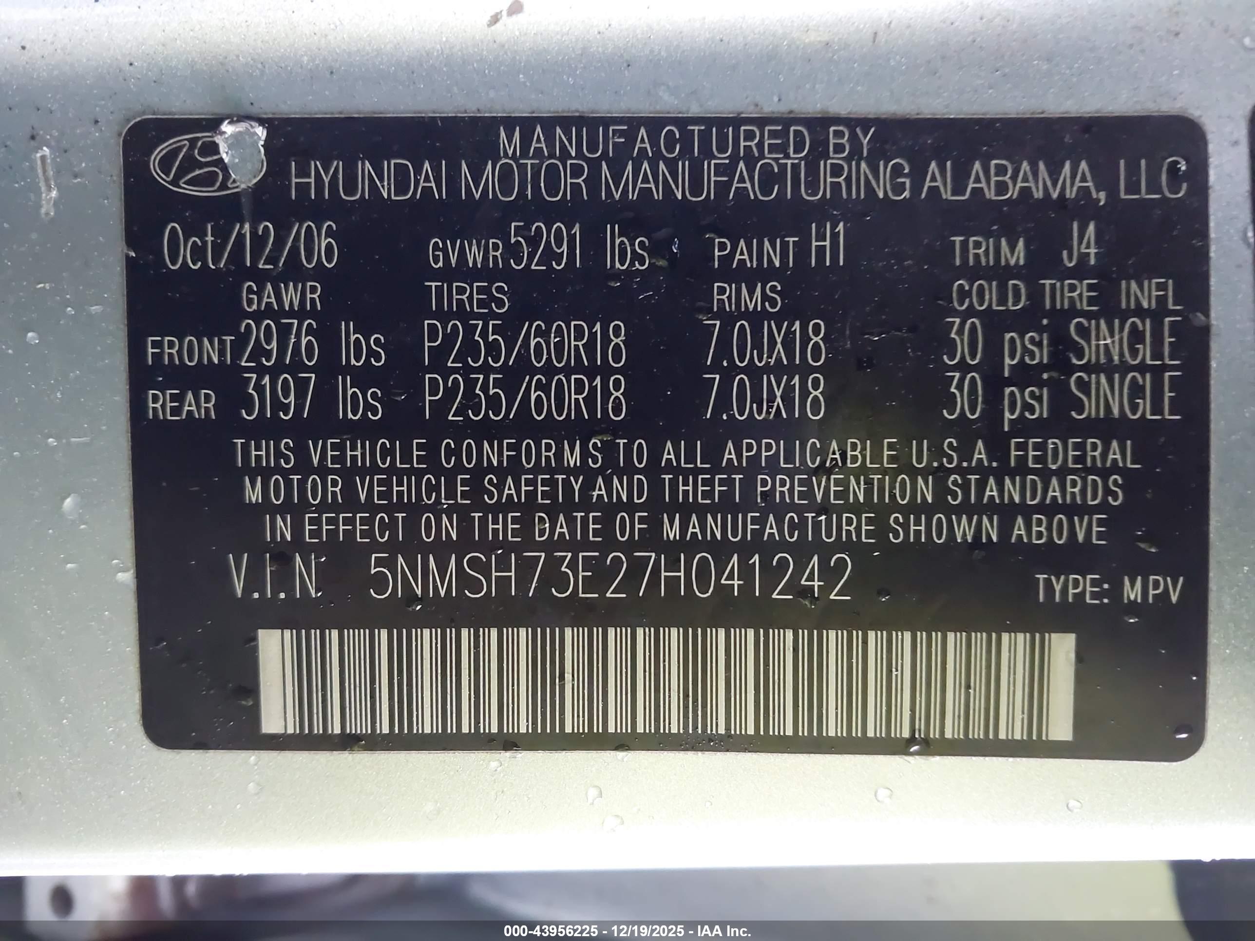 HYUNDAI SANTA image 9