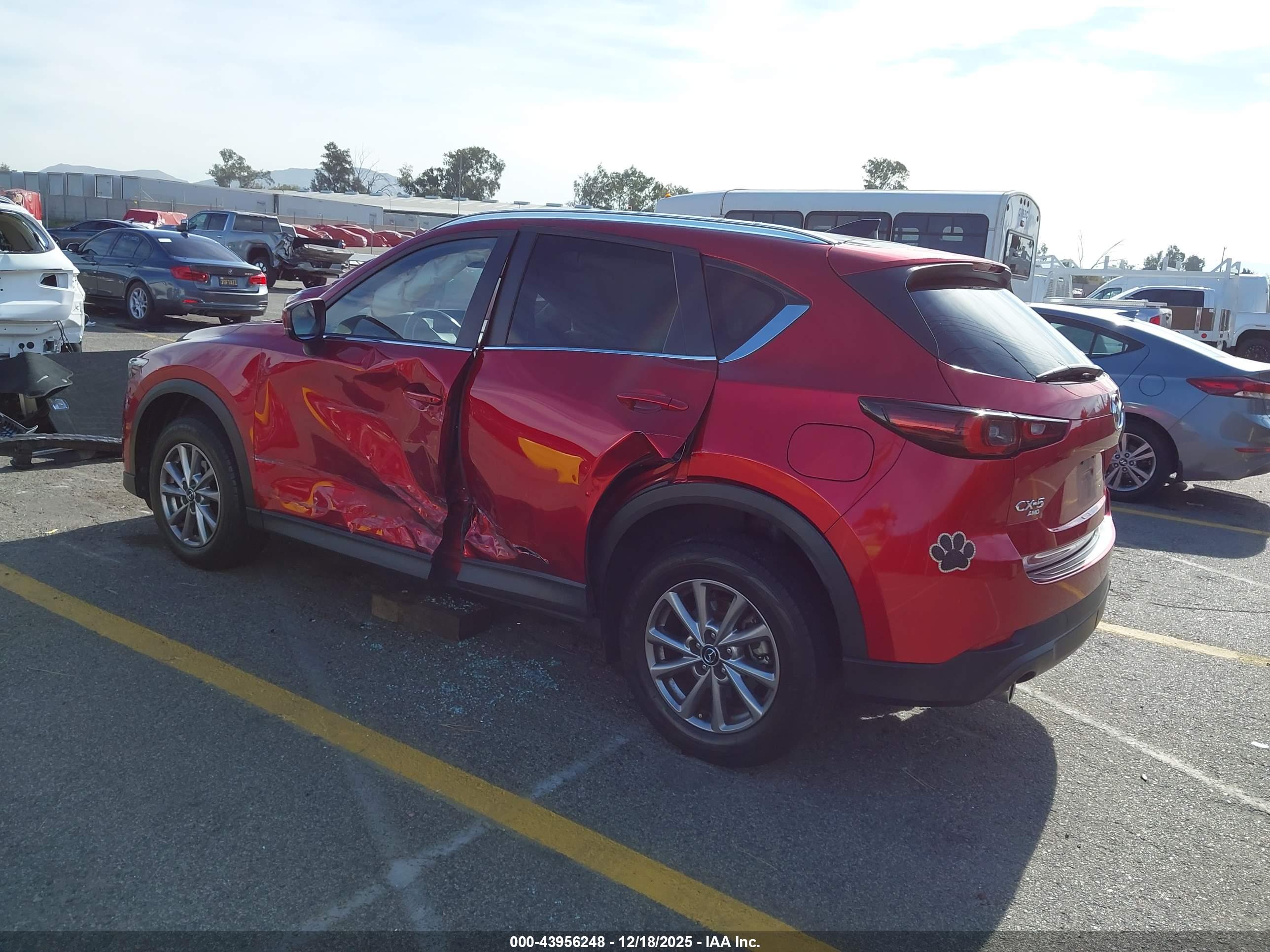MAZDA CX-5 image 3