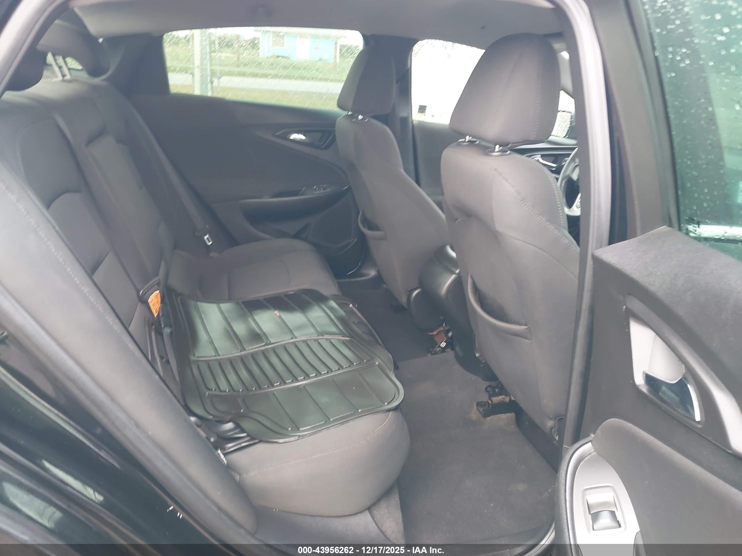 CHEVROLET MALIBU image 8