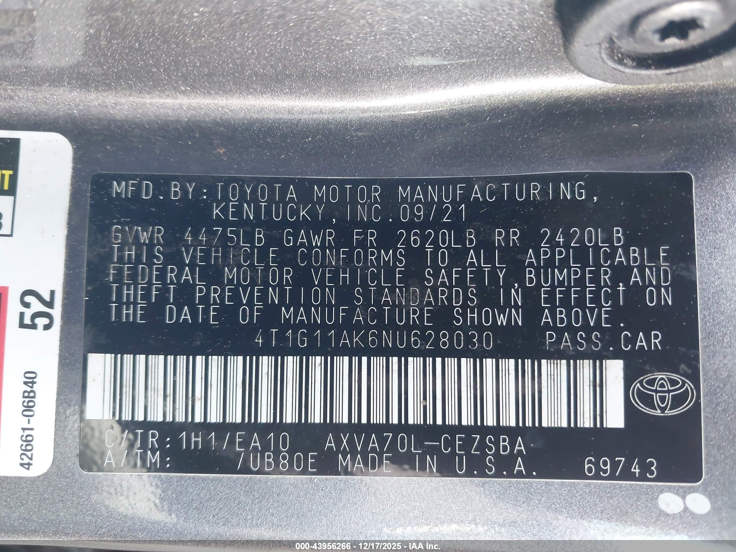TOYOTA CAMRY image 9