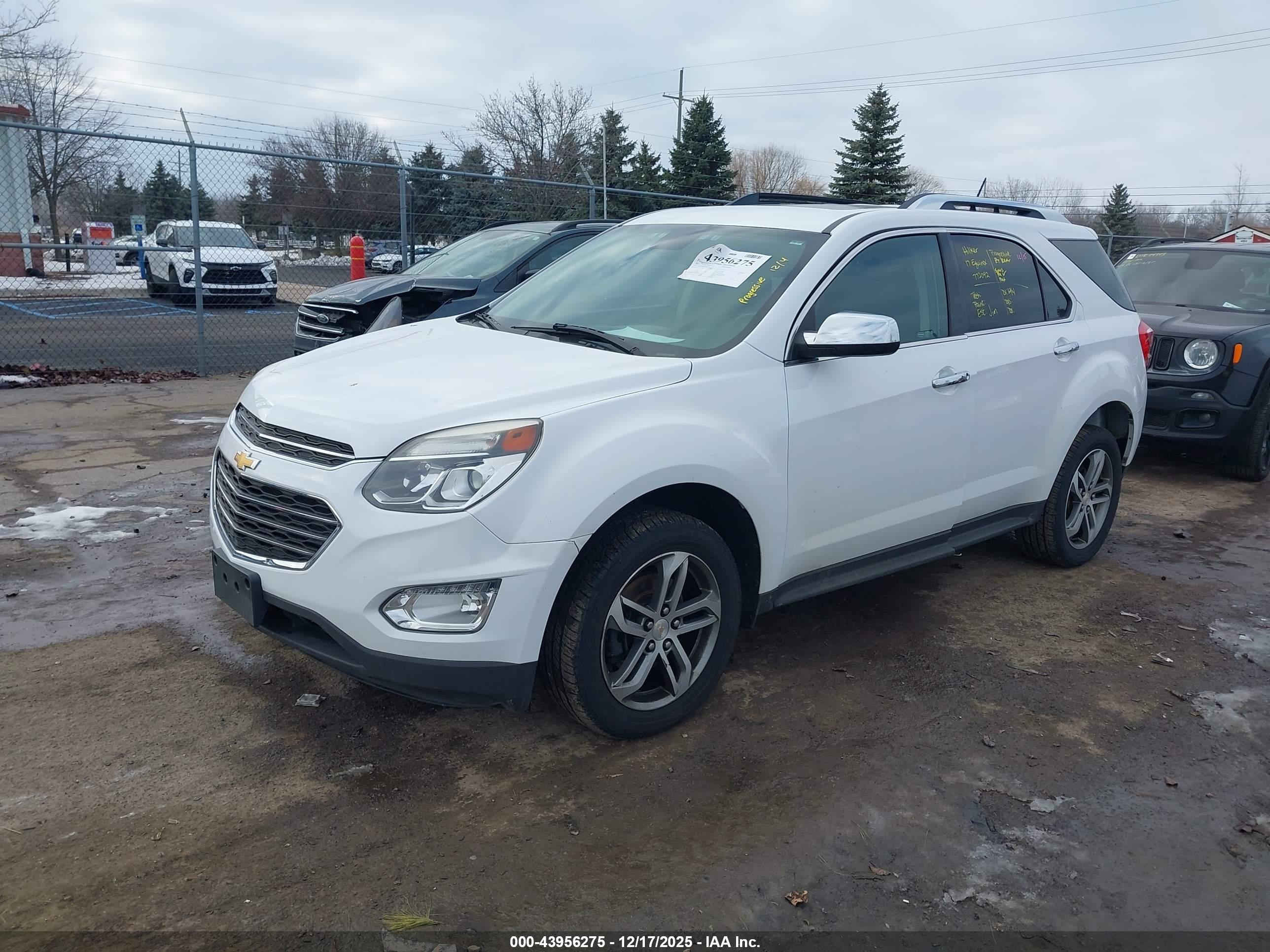 CHEVROLET EQUINOX image 2