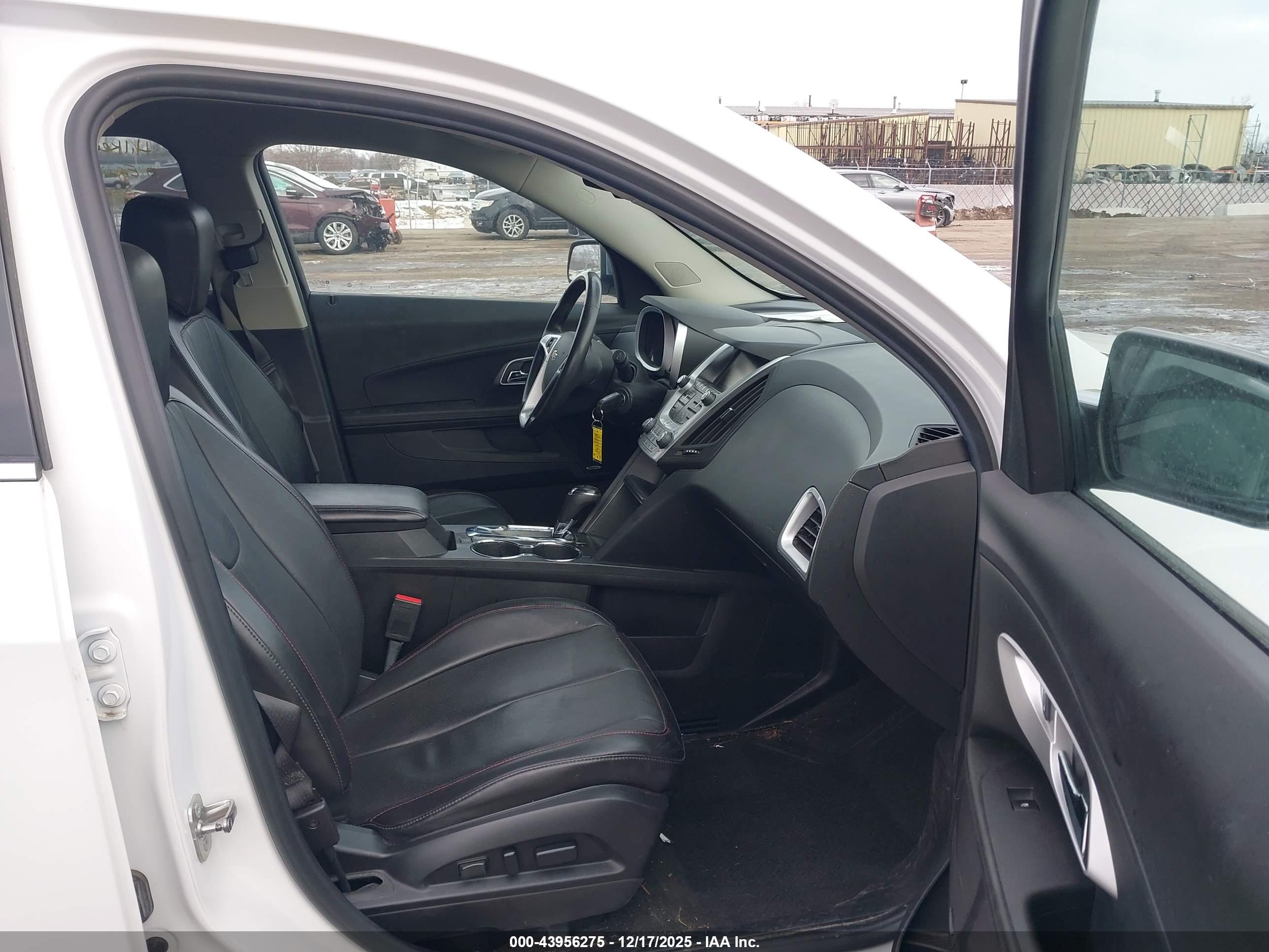 CHEVROLET EQUINOX image 5