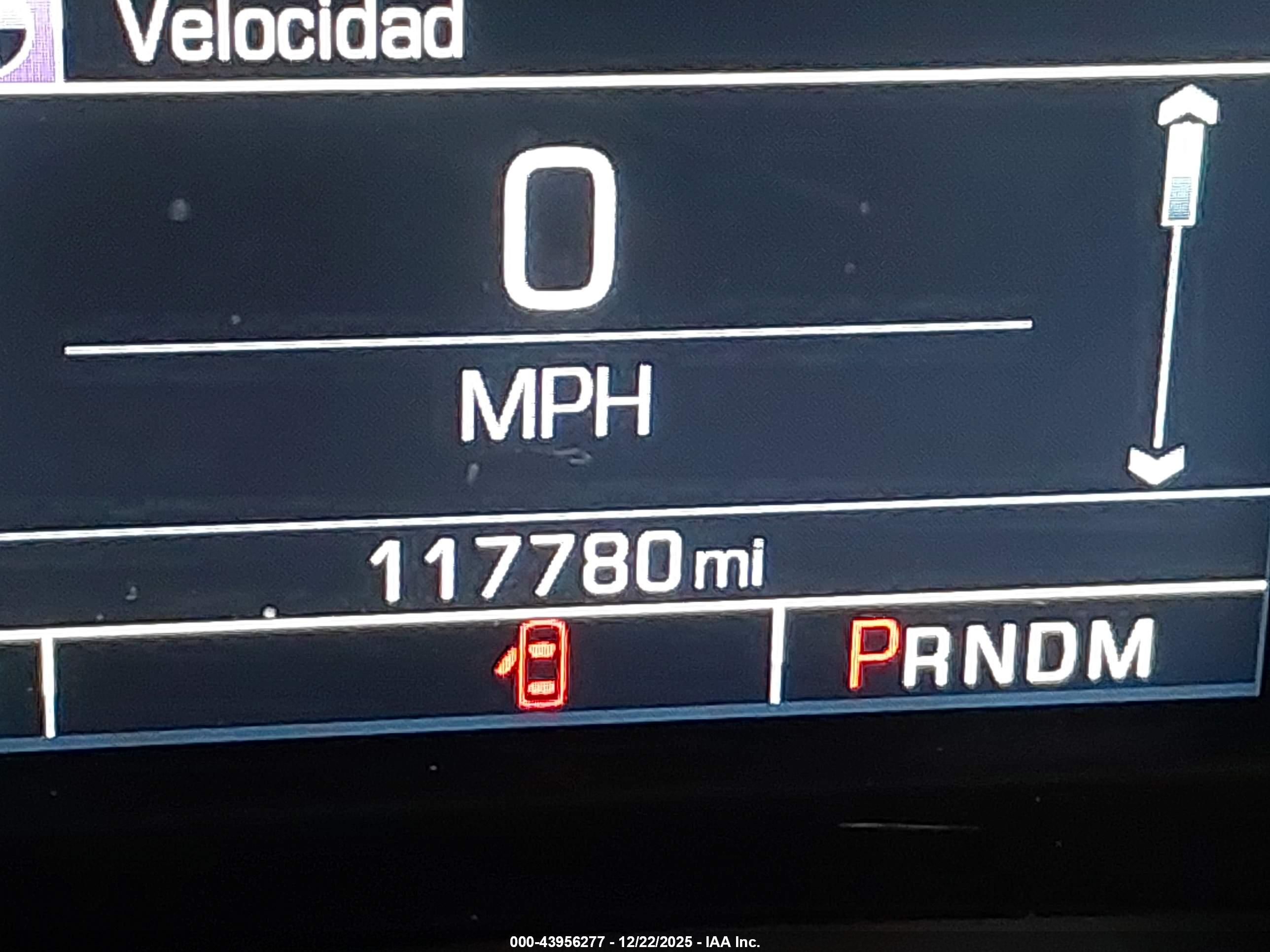 CHEVROLET SILVERADO image 7