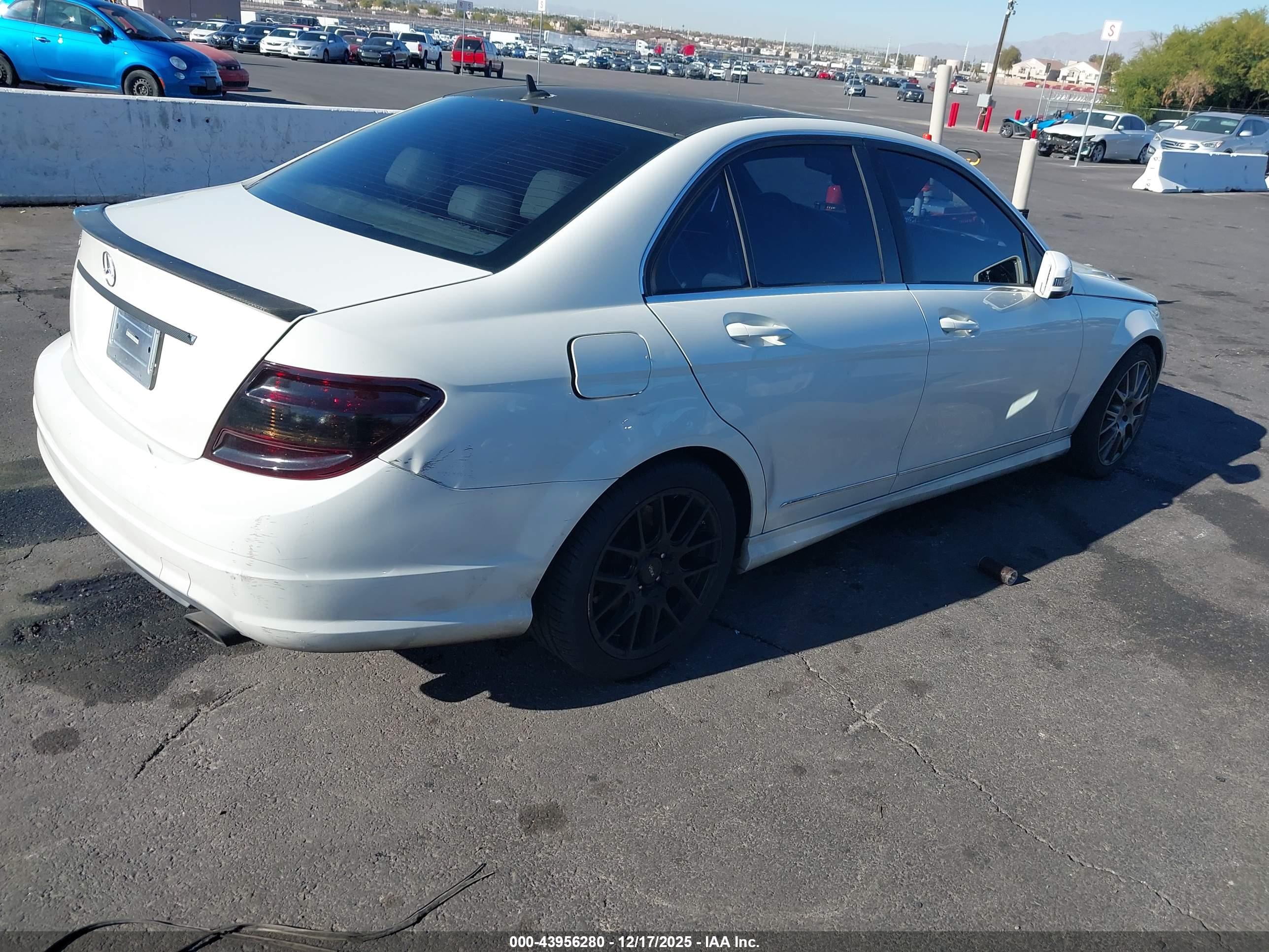 MERCEDES-BENZ C image 4