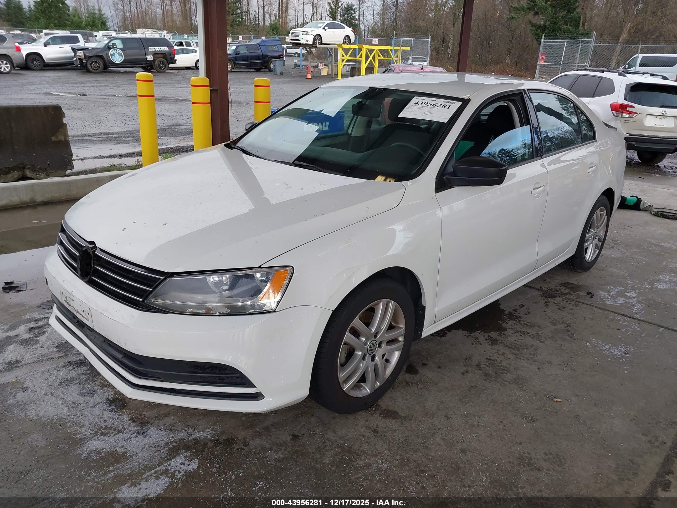 VOLKSWAGEN JETTA image 2