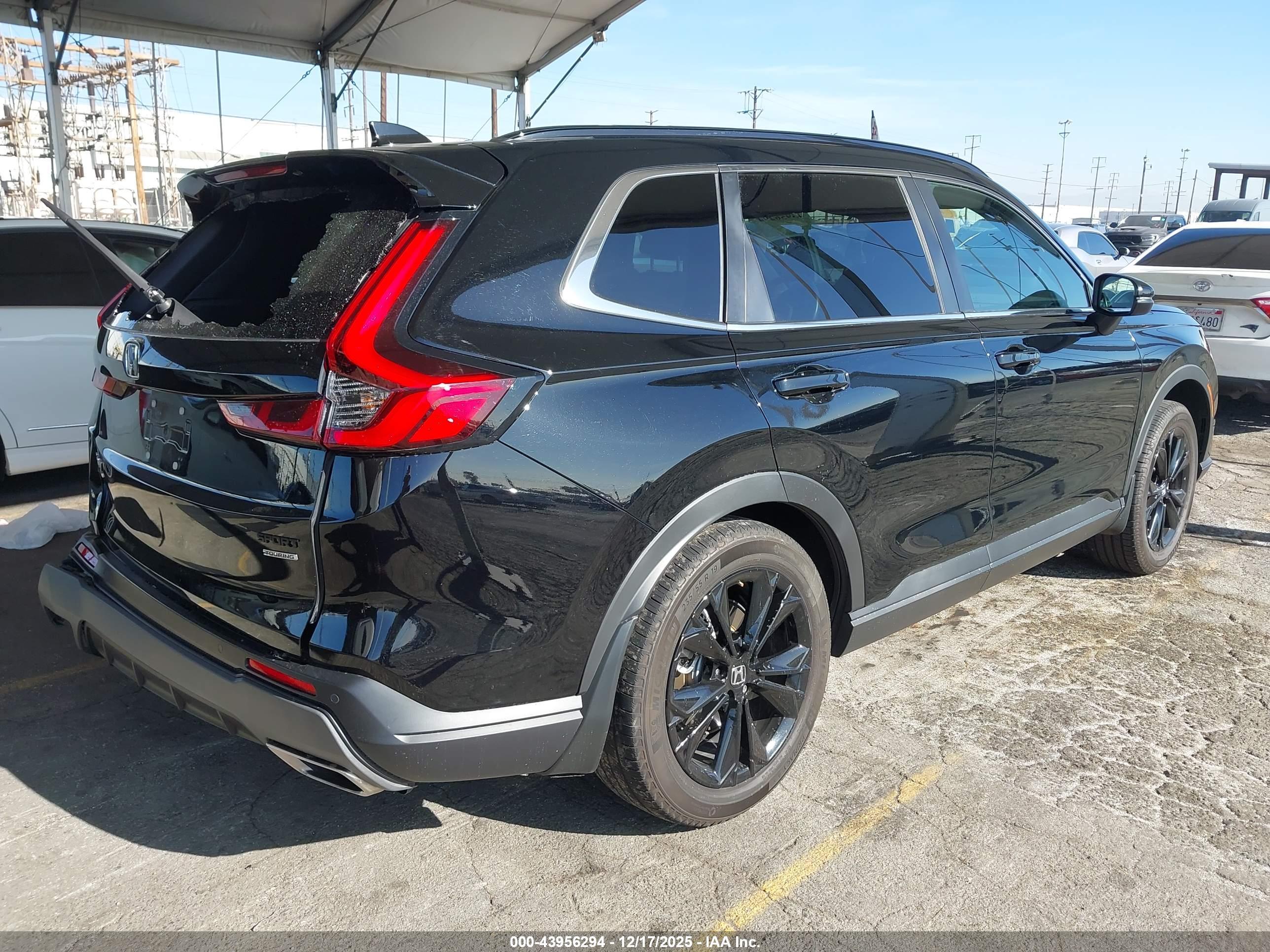 HONDA CR-V image 4
