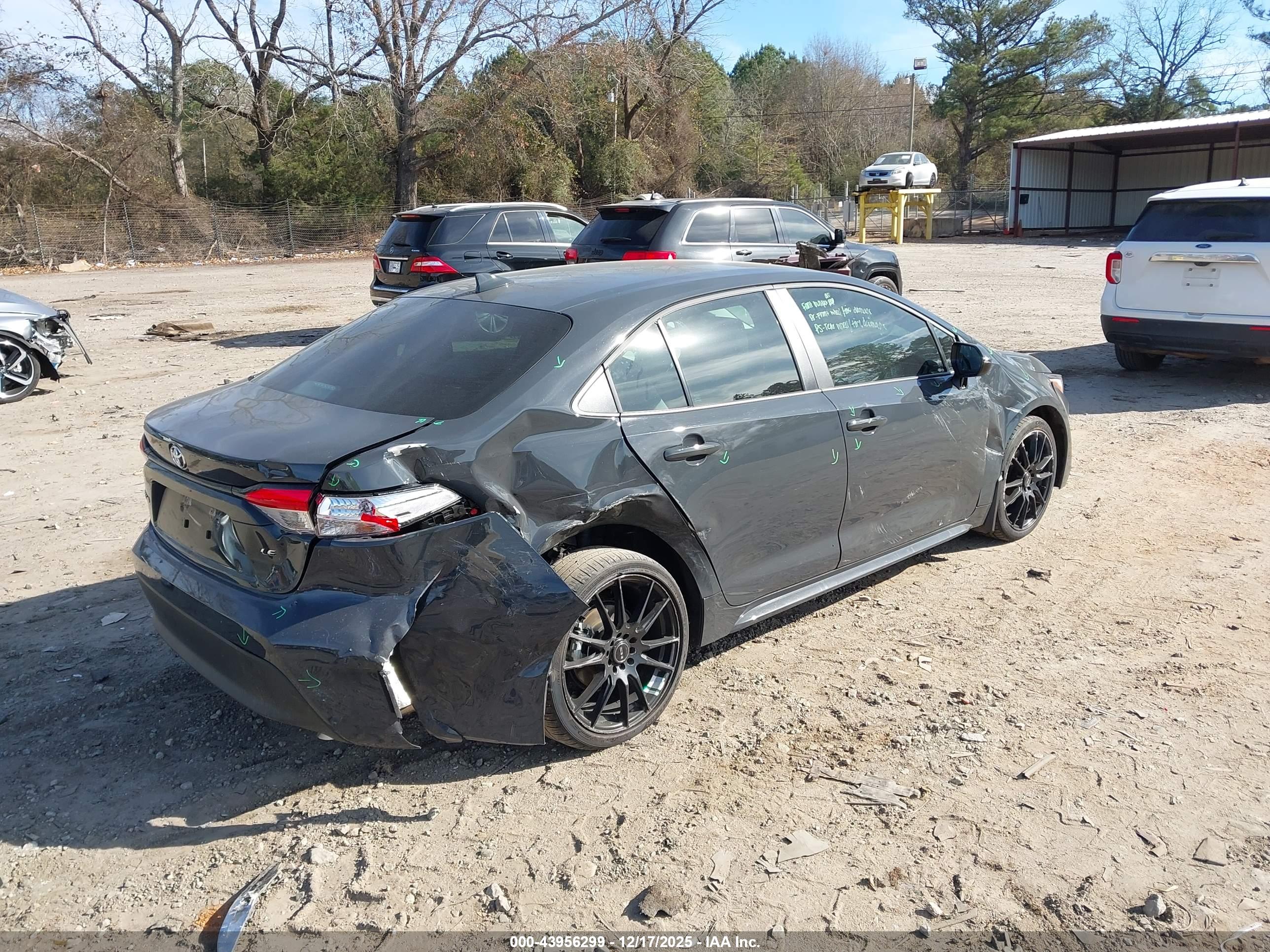 TOYOTA COROLLA image 4