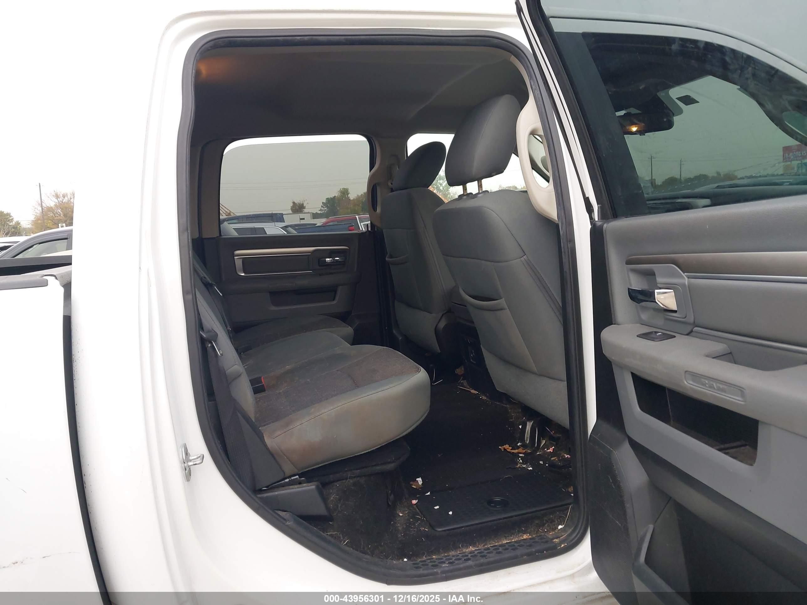 RAM 1500 image 8