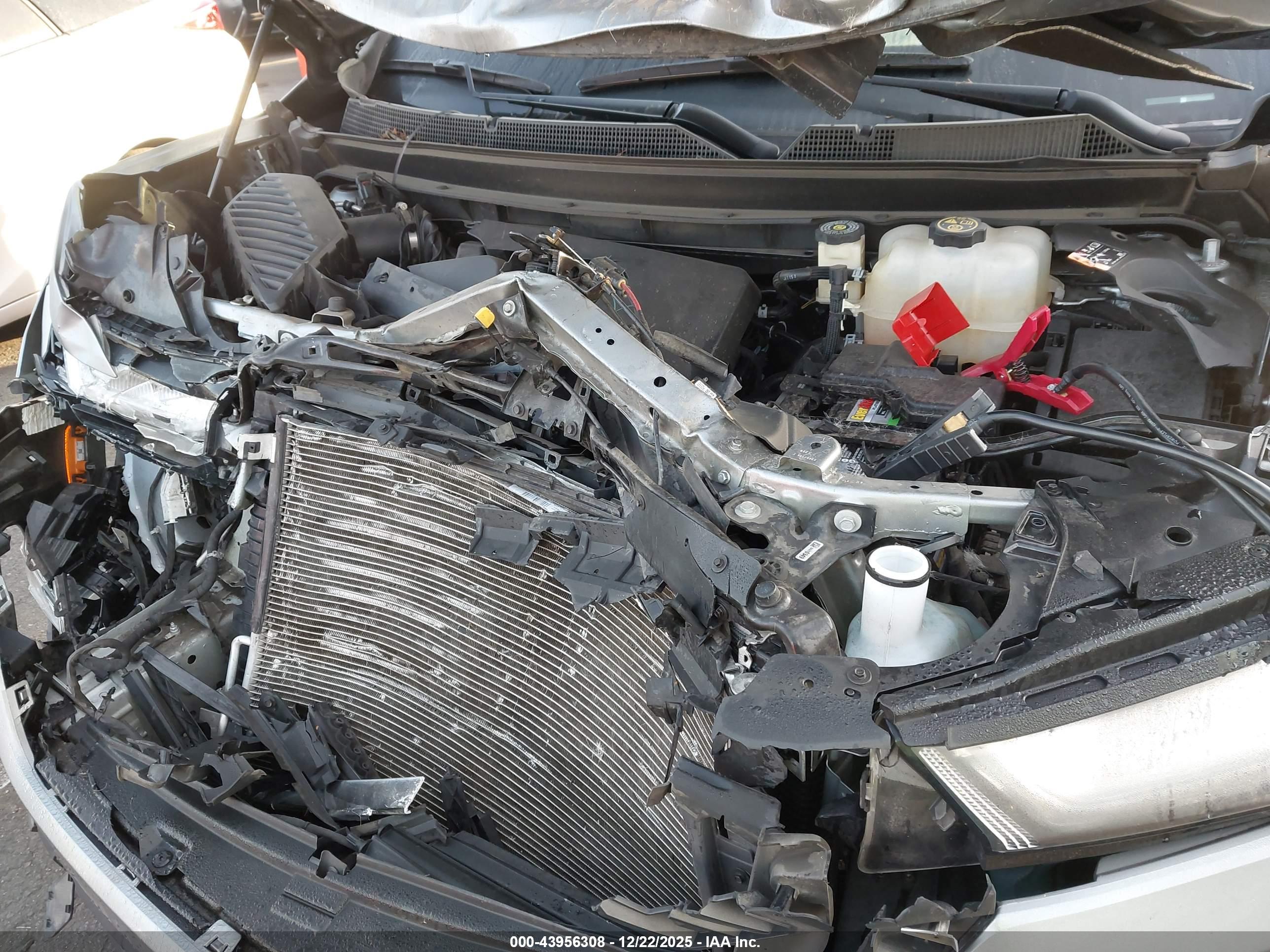 CHEVROLET TRAVERSE image 10