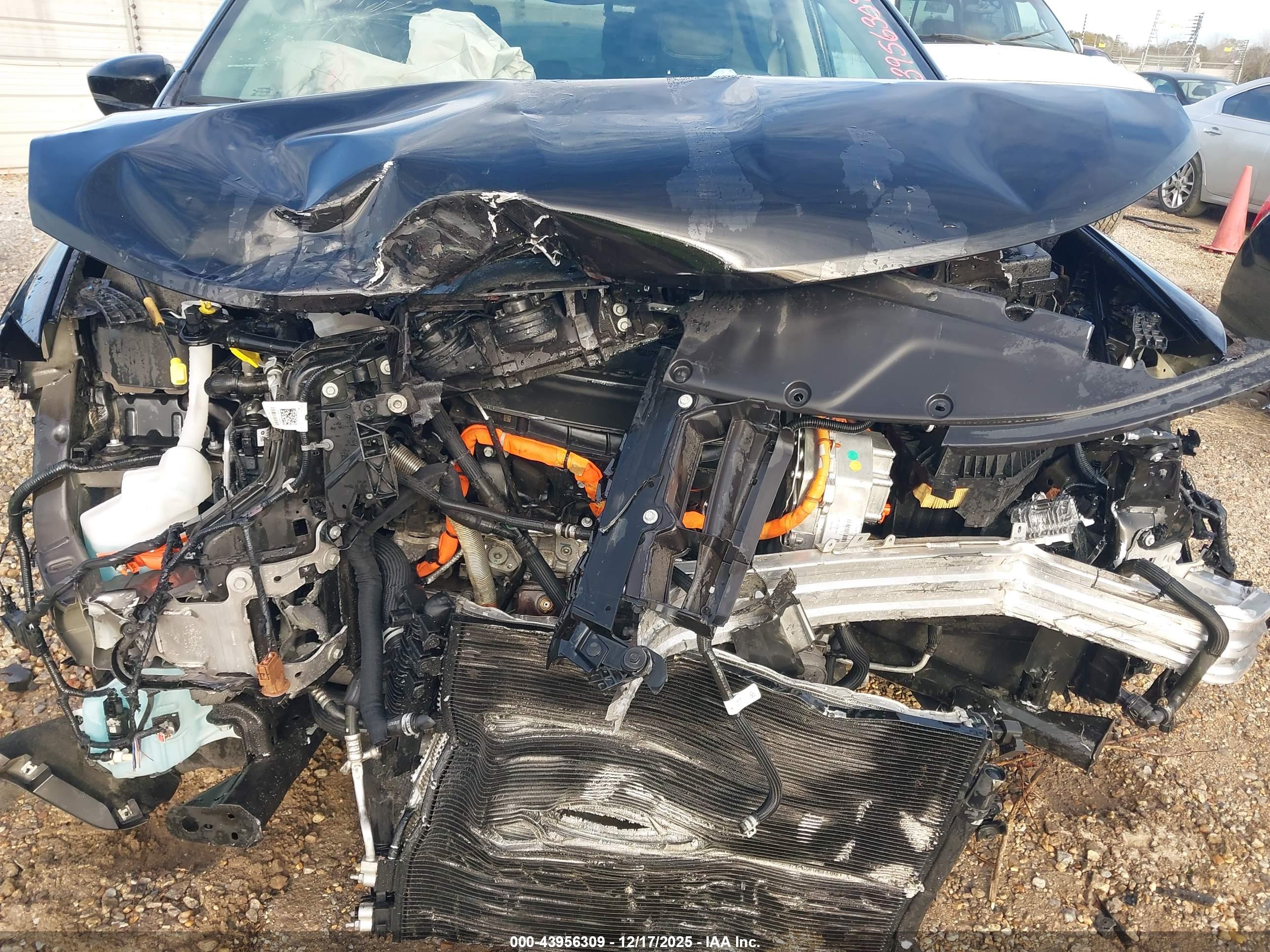 CHRYSLER PACIFICA image 6