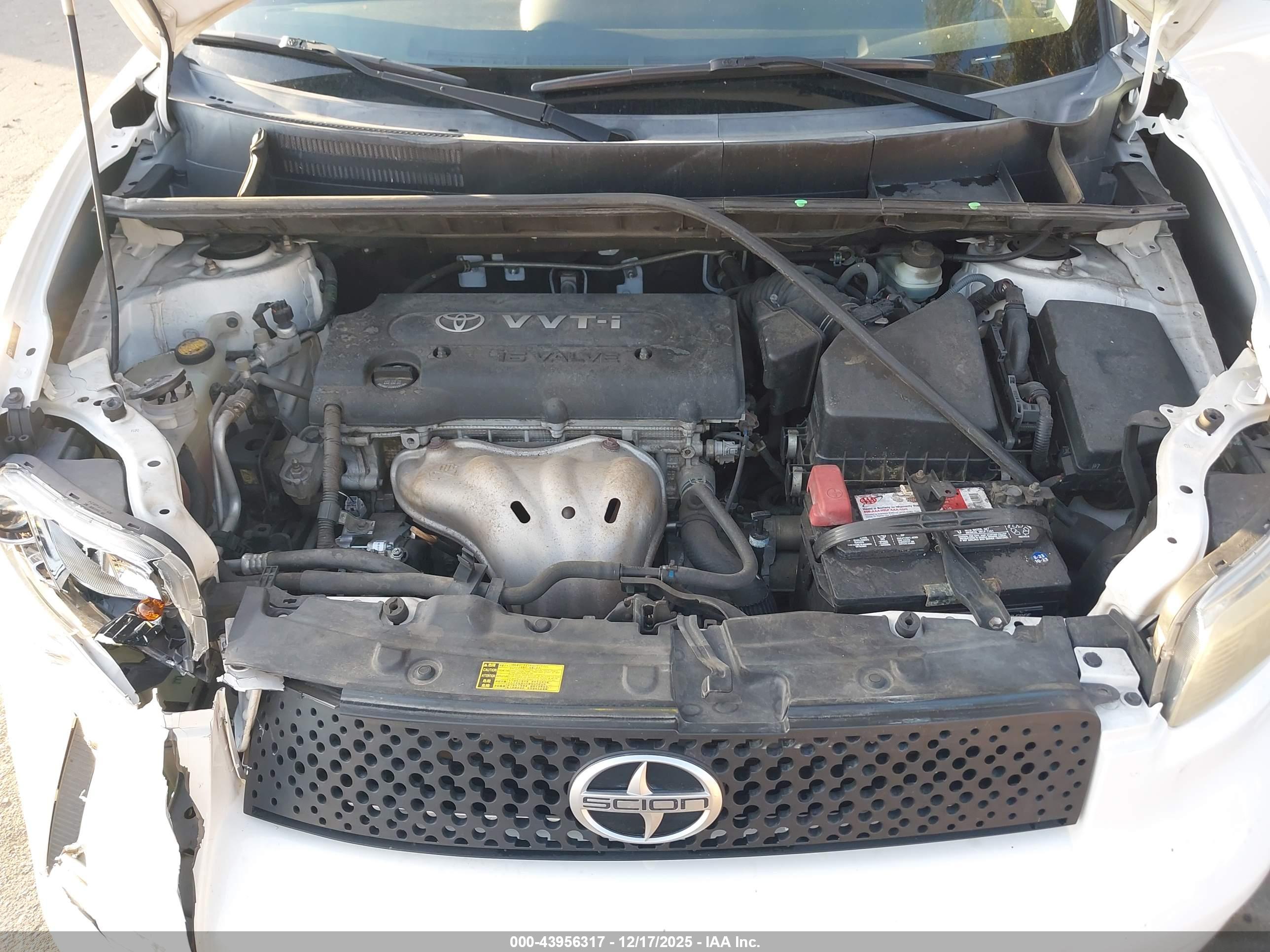 SCION XB image 10