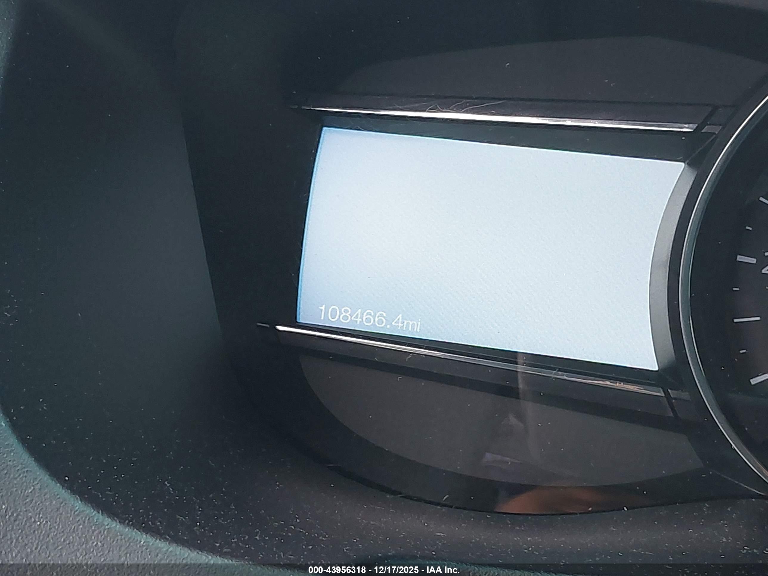 FORD EXPLORER image 7