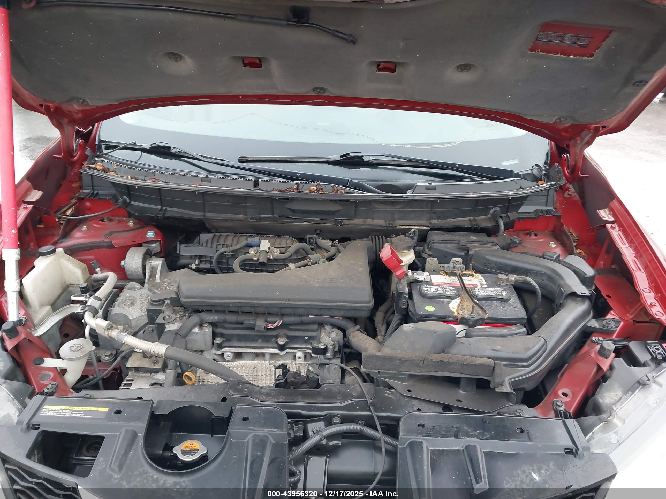 NISSAN ROGUE image 10