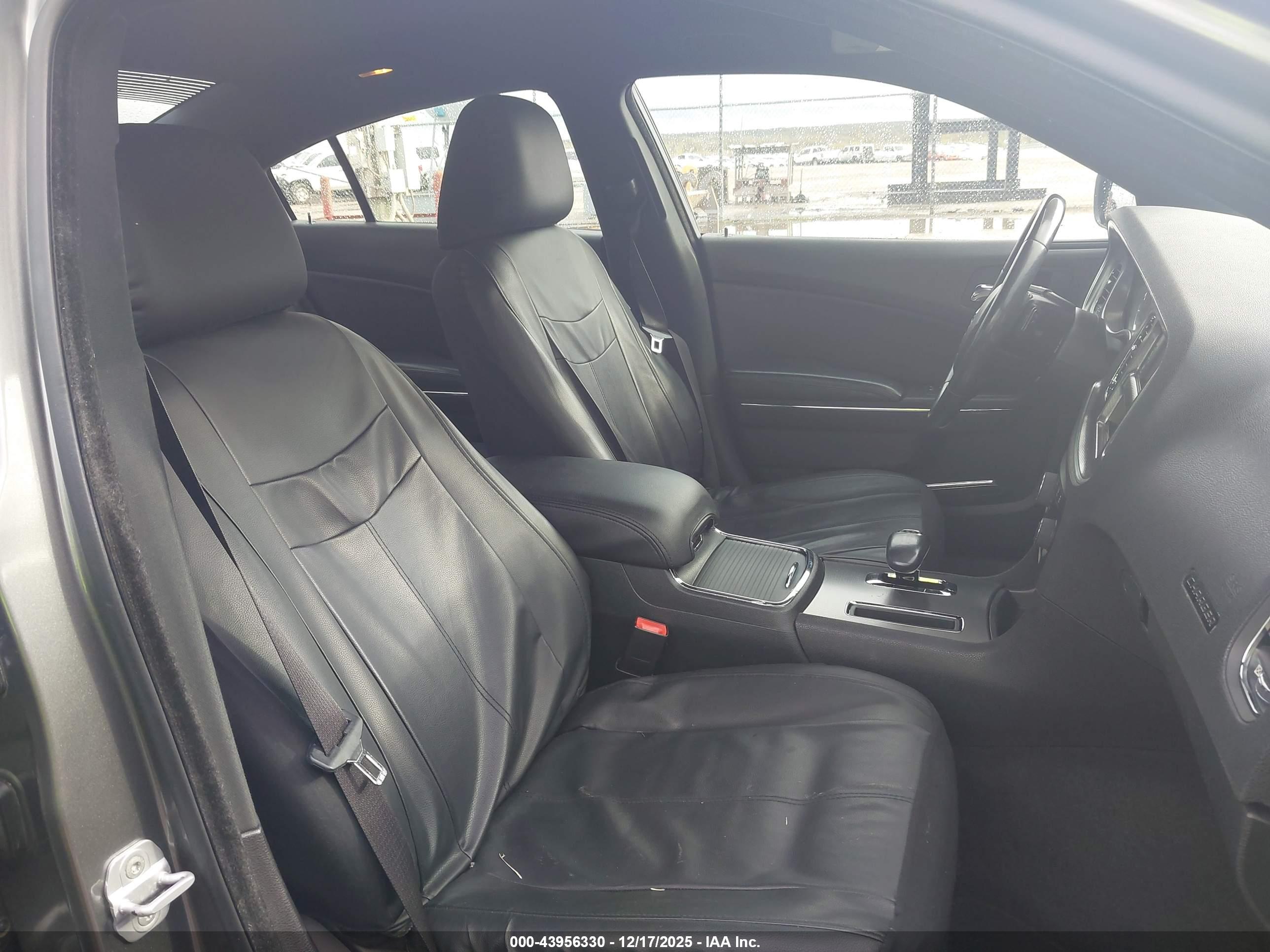 DODGE CHARGER image 5