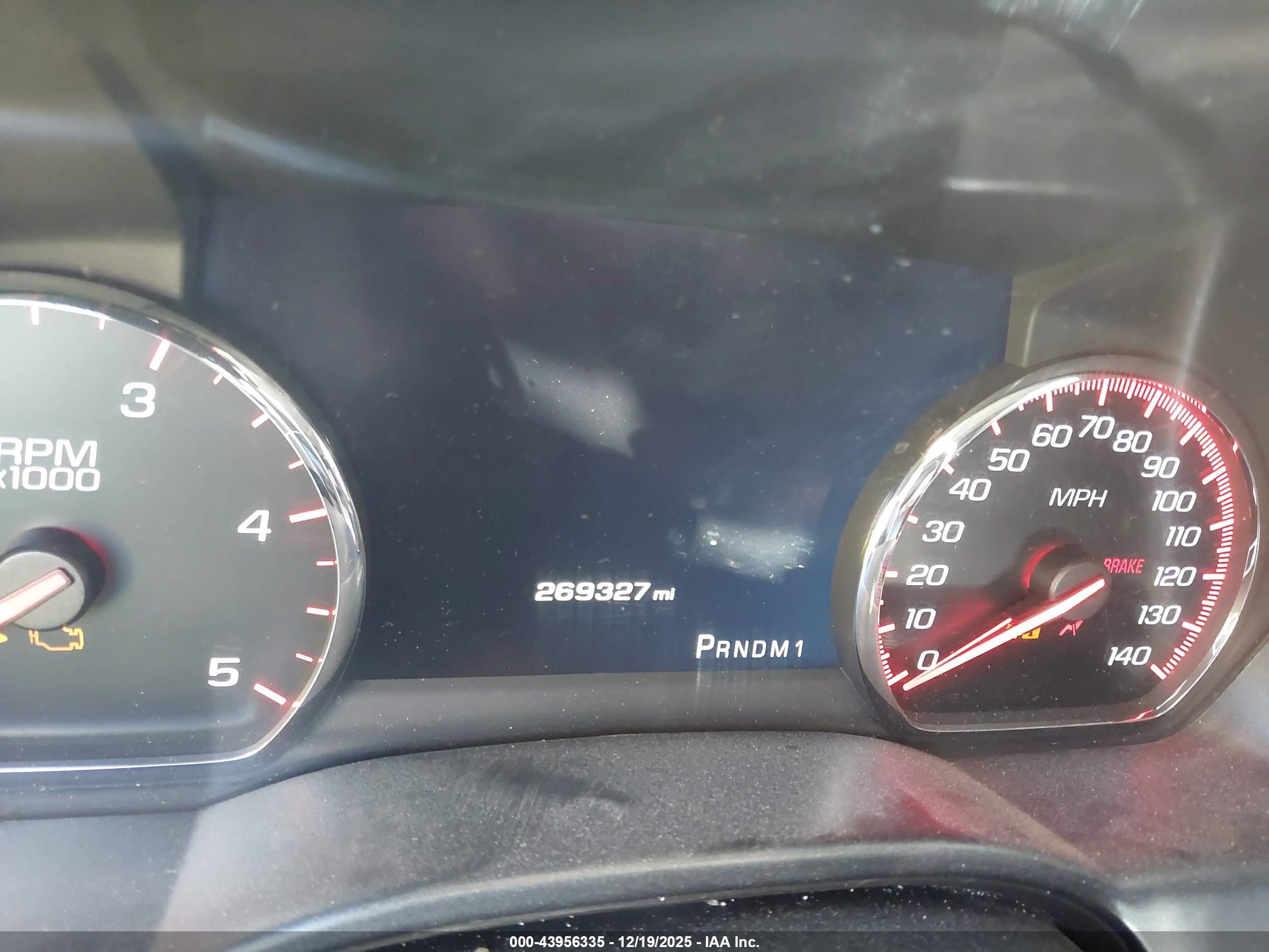 GMC SIERRA image 6