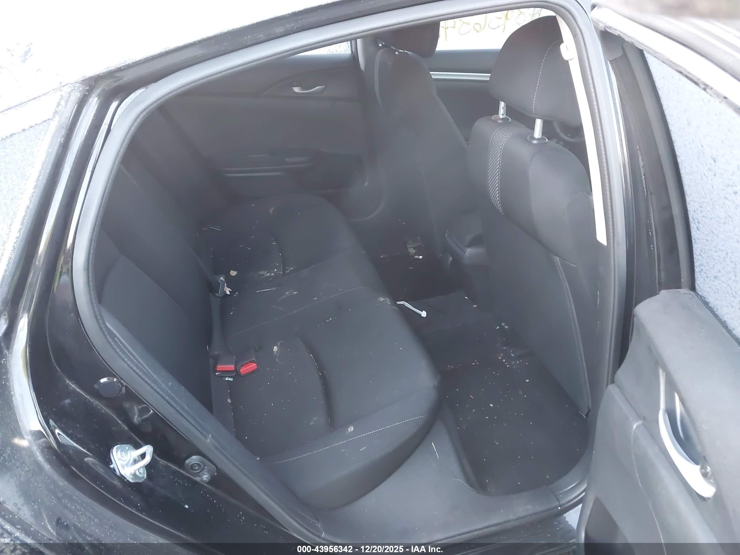 HONDA CIVIC image 8
