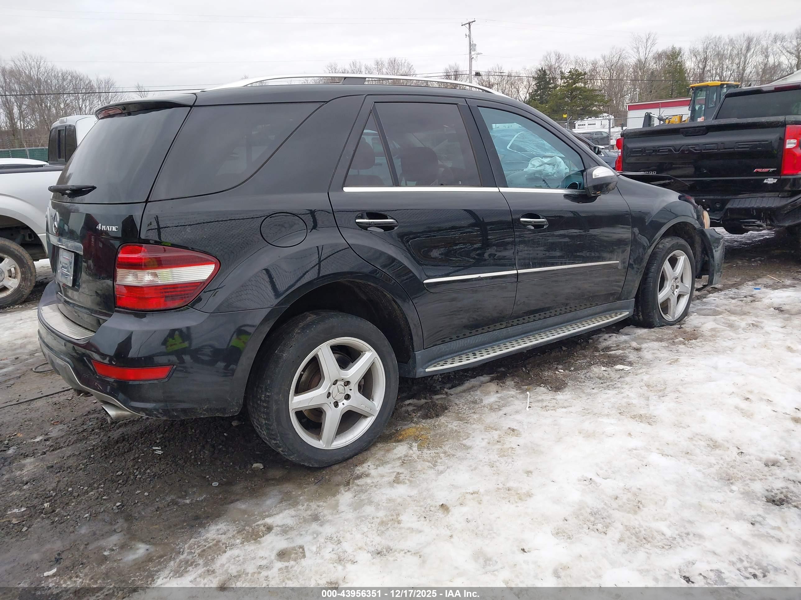 MERCEDES-BENZ ML image 4